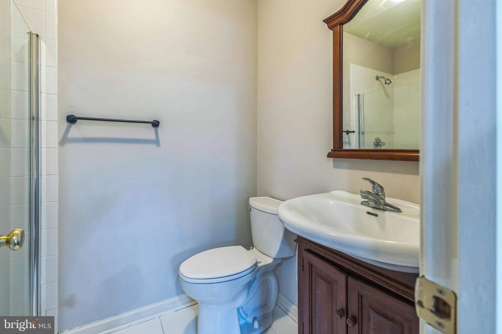 SUMMERFIELD AT RIVER HILL - Residential Lease