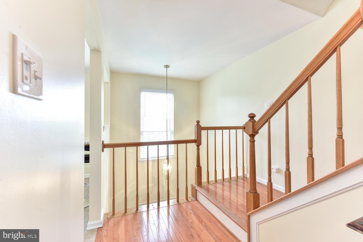 QUAKER HILL - Residential