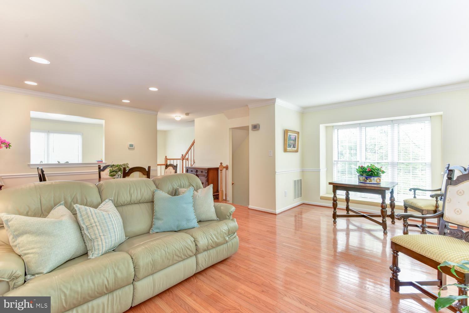 QUAKER HILL - Residential