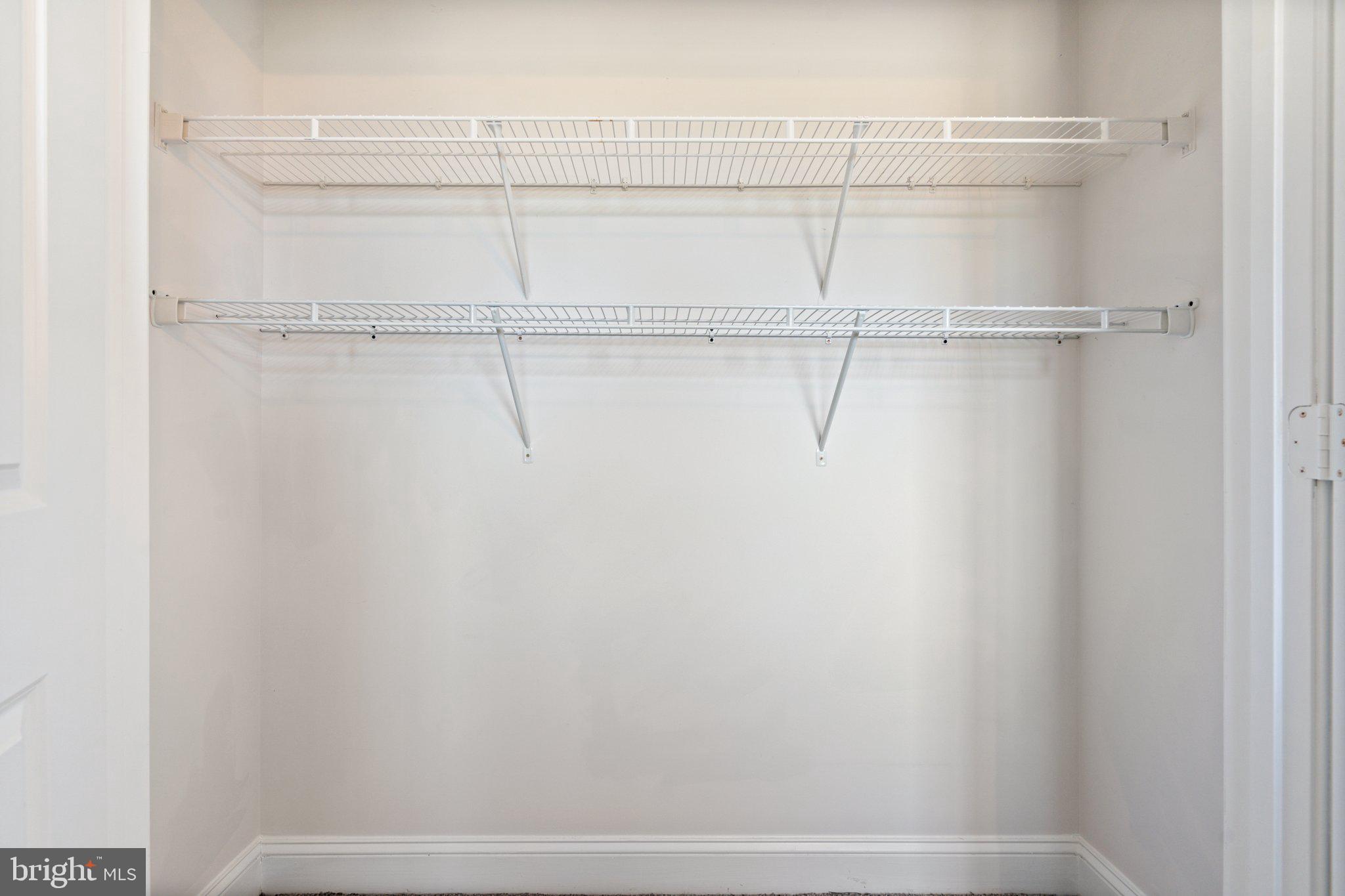 SUFFIELD MEADOWS - Residential