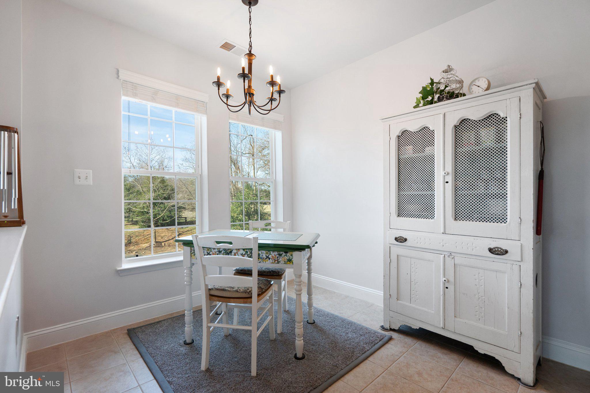 SUFFIELD MEADOWS - Residential