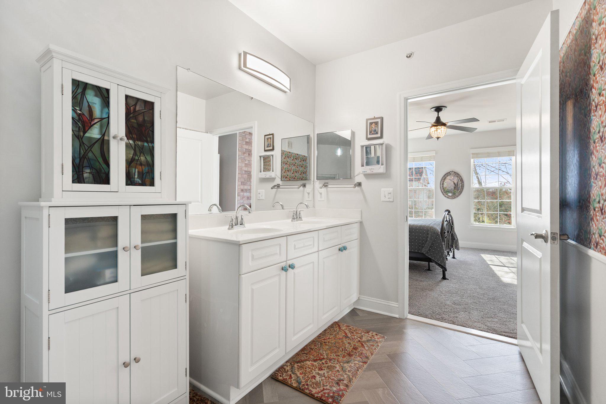 SUFFIELD MEADOWS - Residential