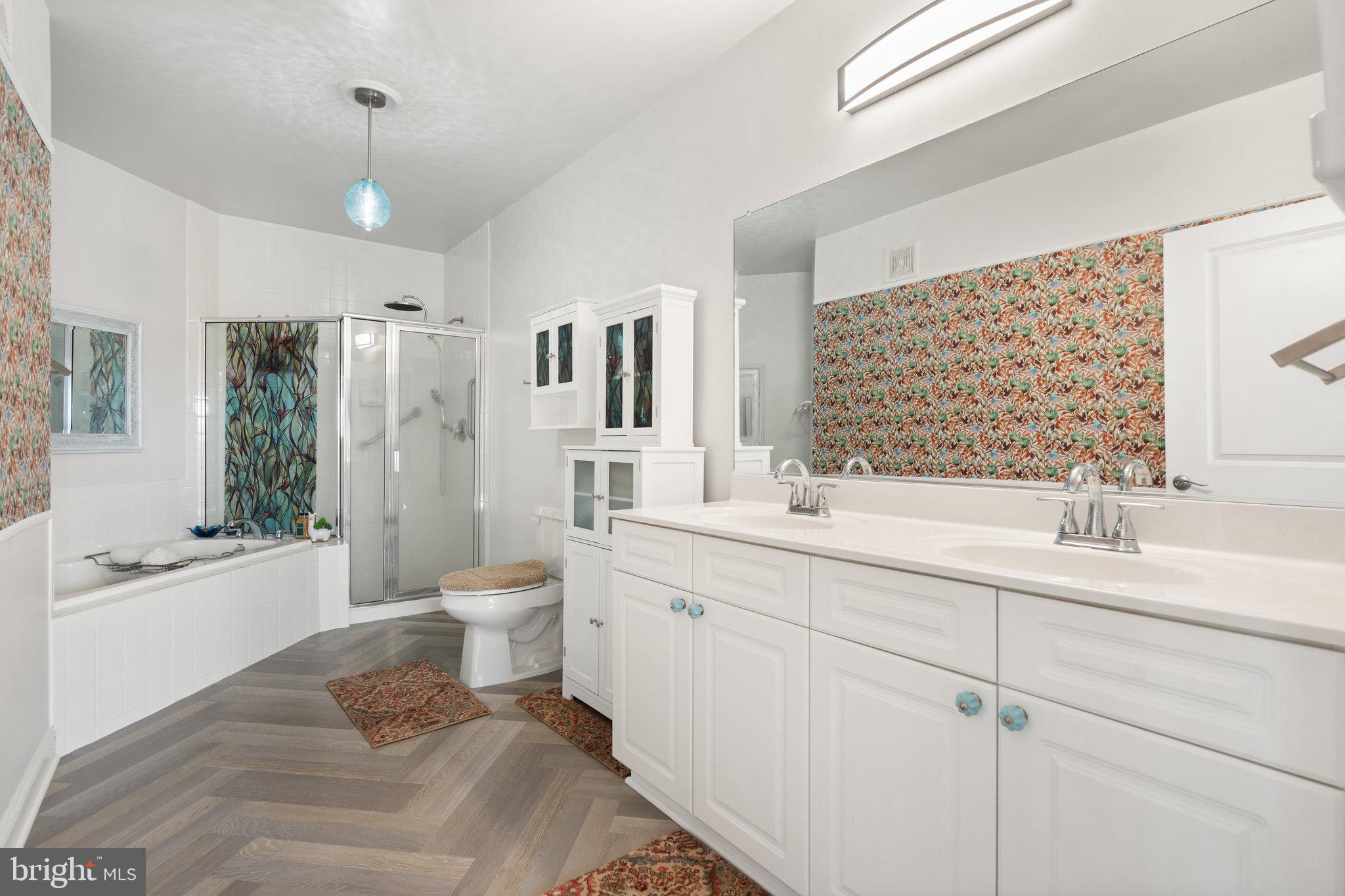 SUFFIELD MEADOWS - Residential