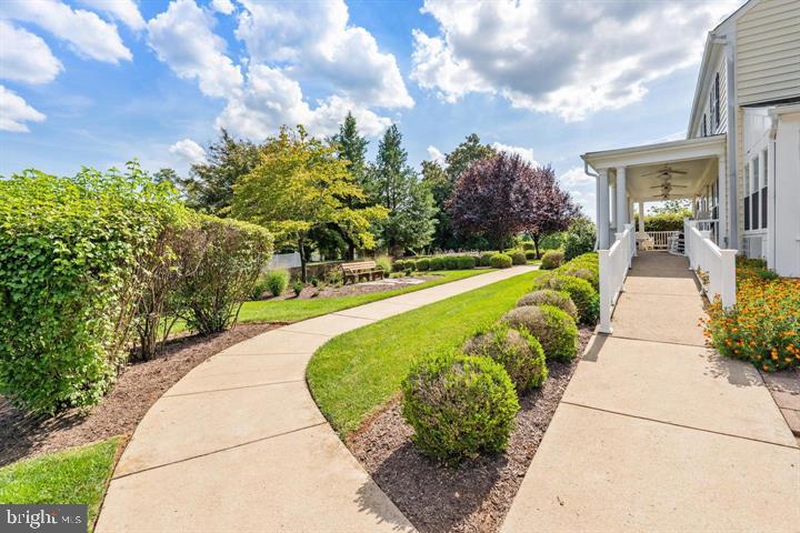 SUFFIELD MEADOWS - Residential