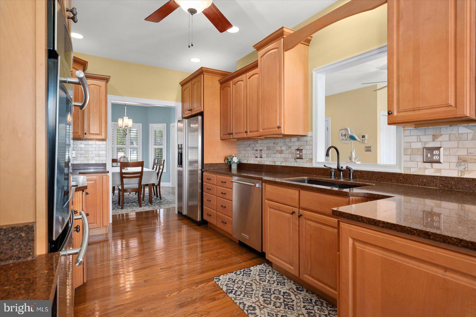 HIDDEN HARBOR - Residential