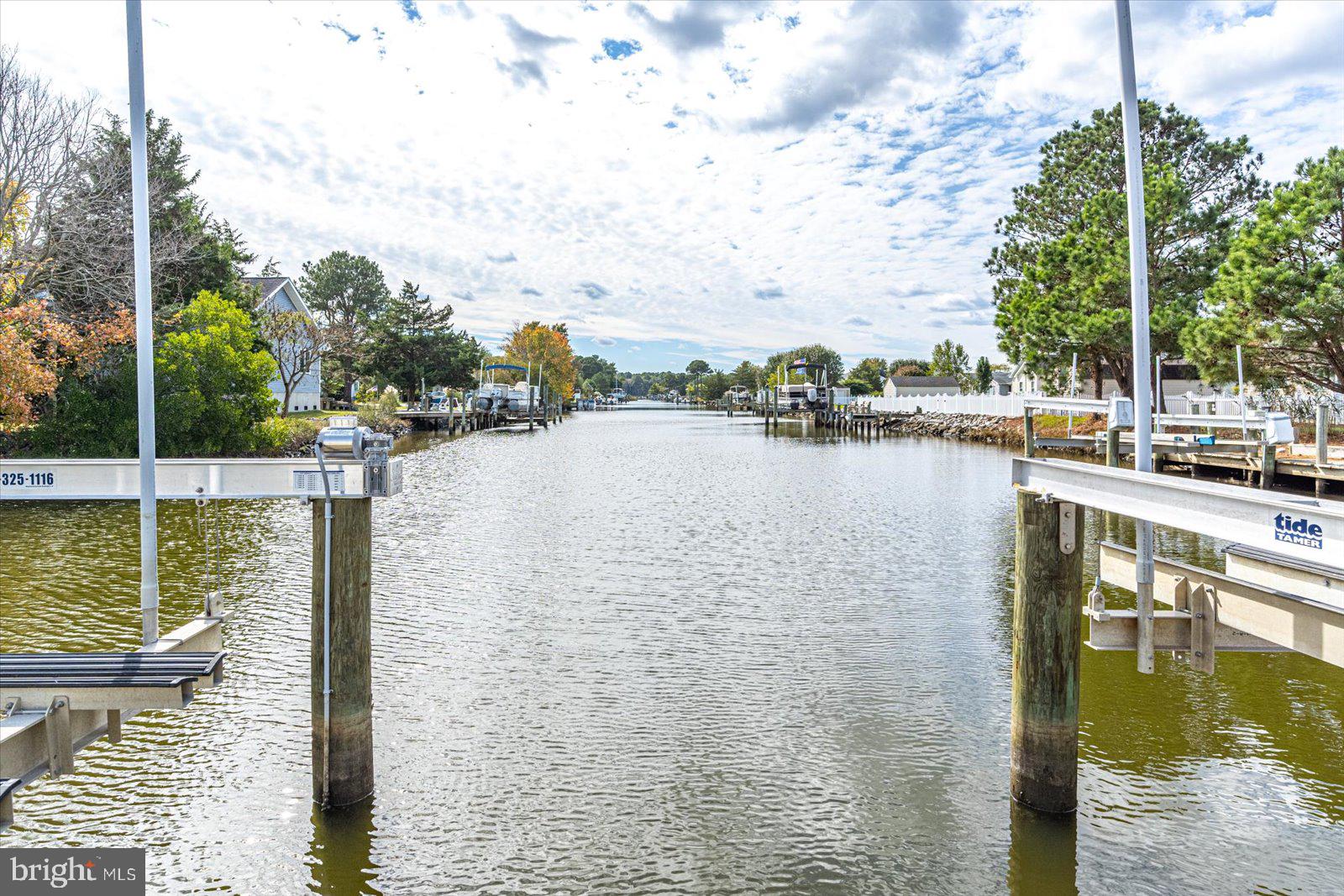 HIDDEN HARBOR - Residential