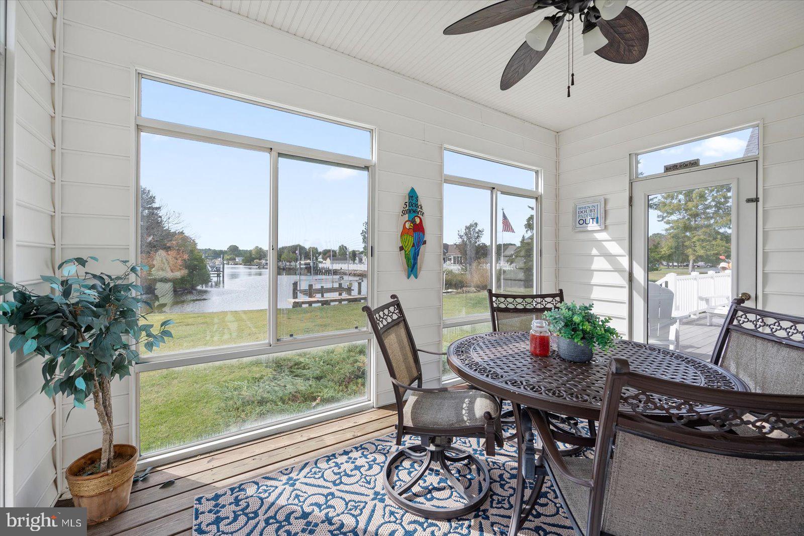 HIDDEN HARBOR - Residential