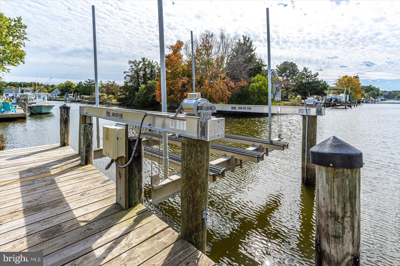 HIDDEN HARBOR - Residential