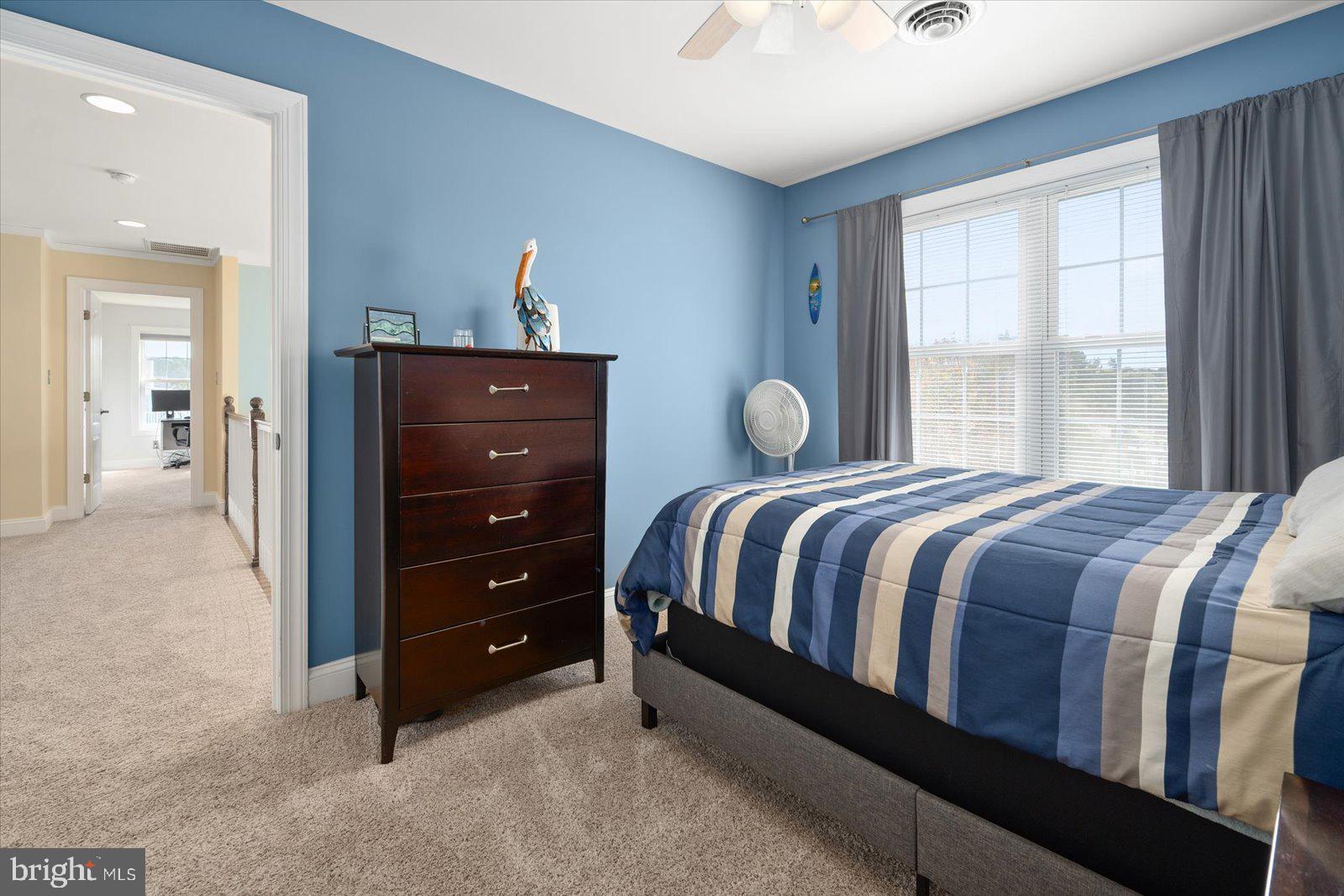 HIDDEN HARBOR - Residential