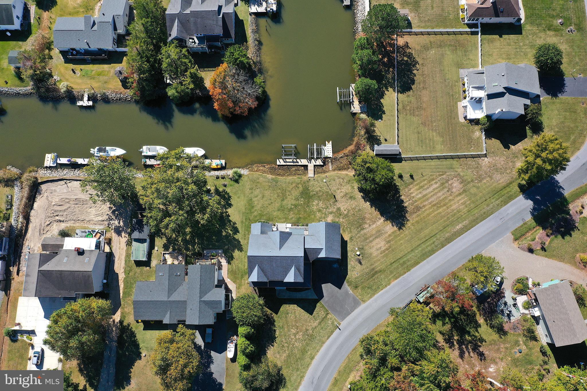 HIDDEN HARBOR - Residential