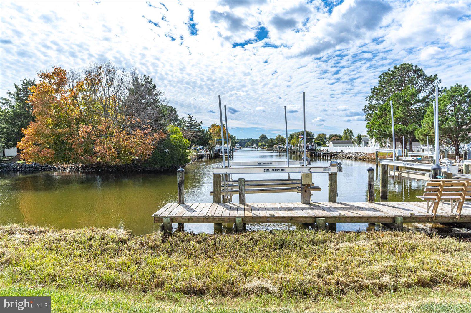 HIDDEN HARBOR - Residential