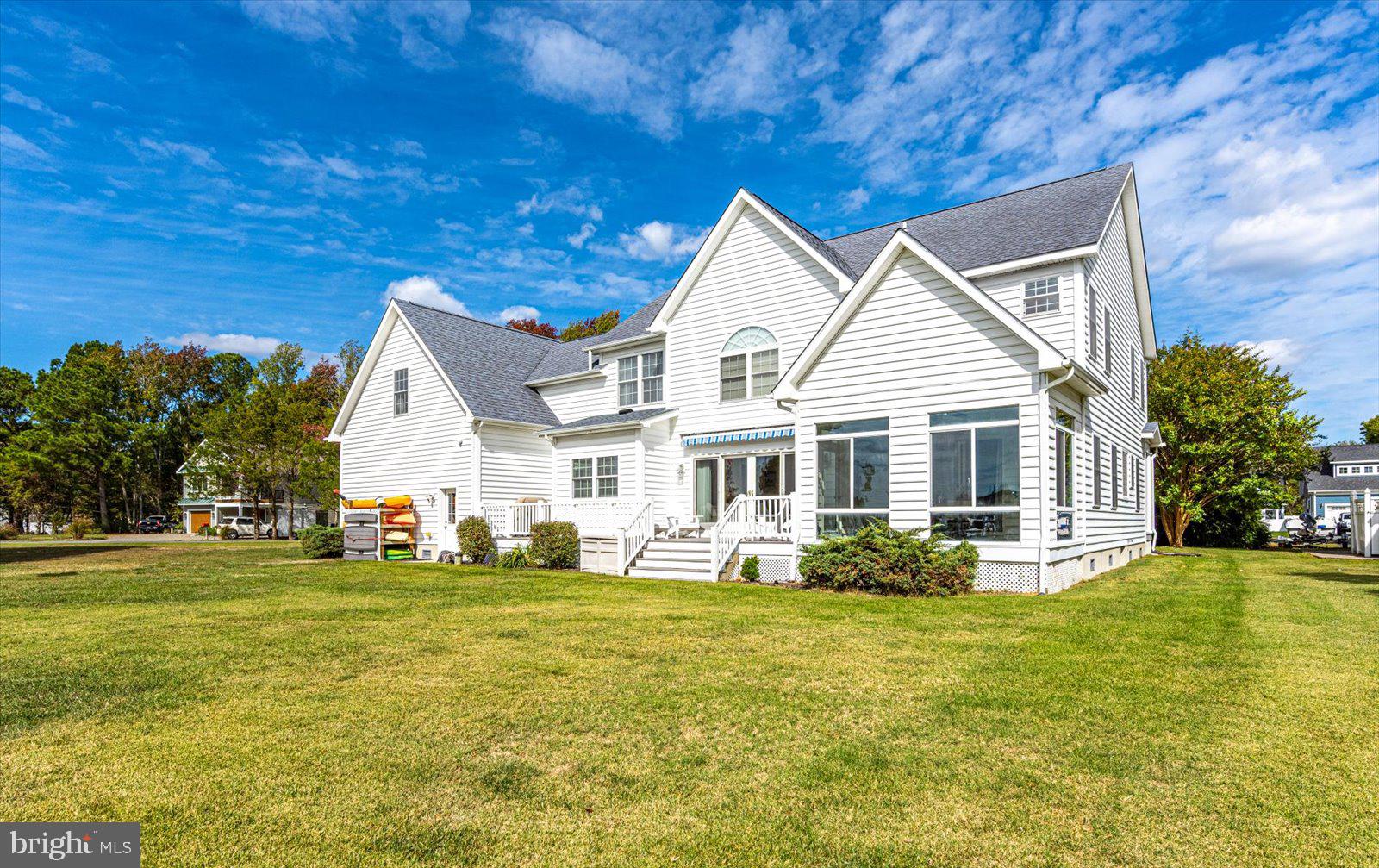 HIDDEN HARBOR - Residential