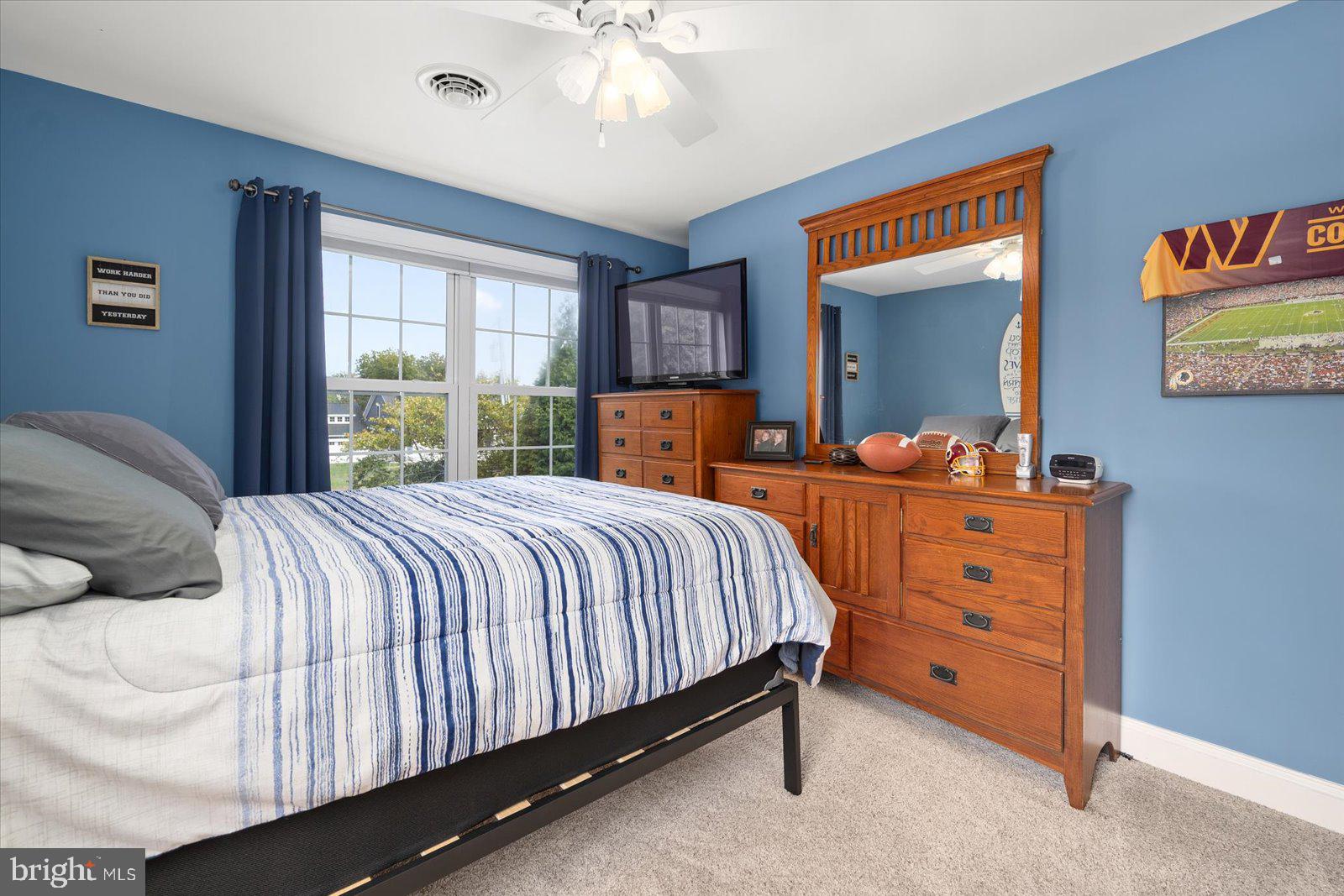 HIDDEN HARBOR - Residential