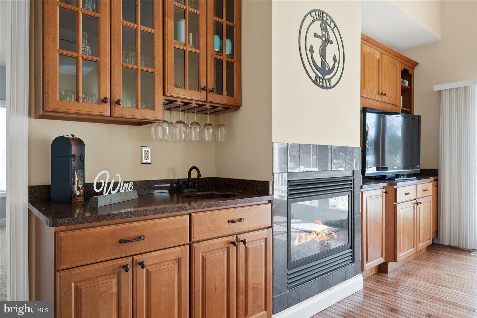 HIDDEN HARBOR - Residential