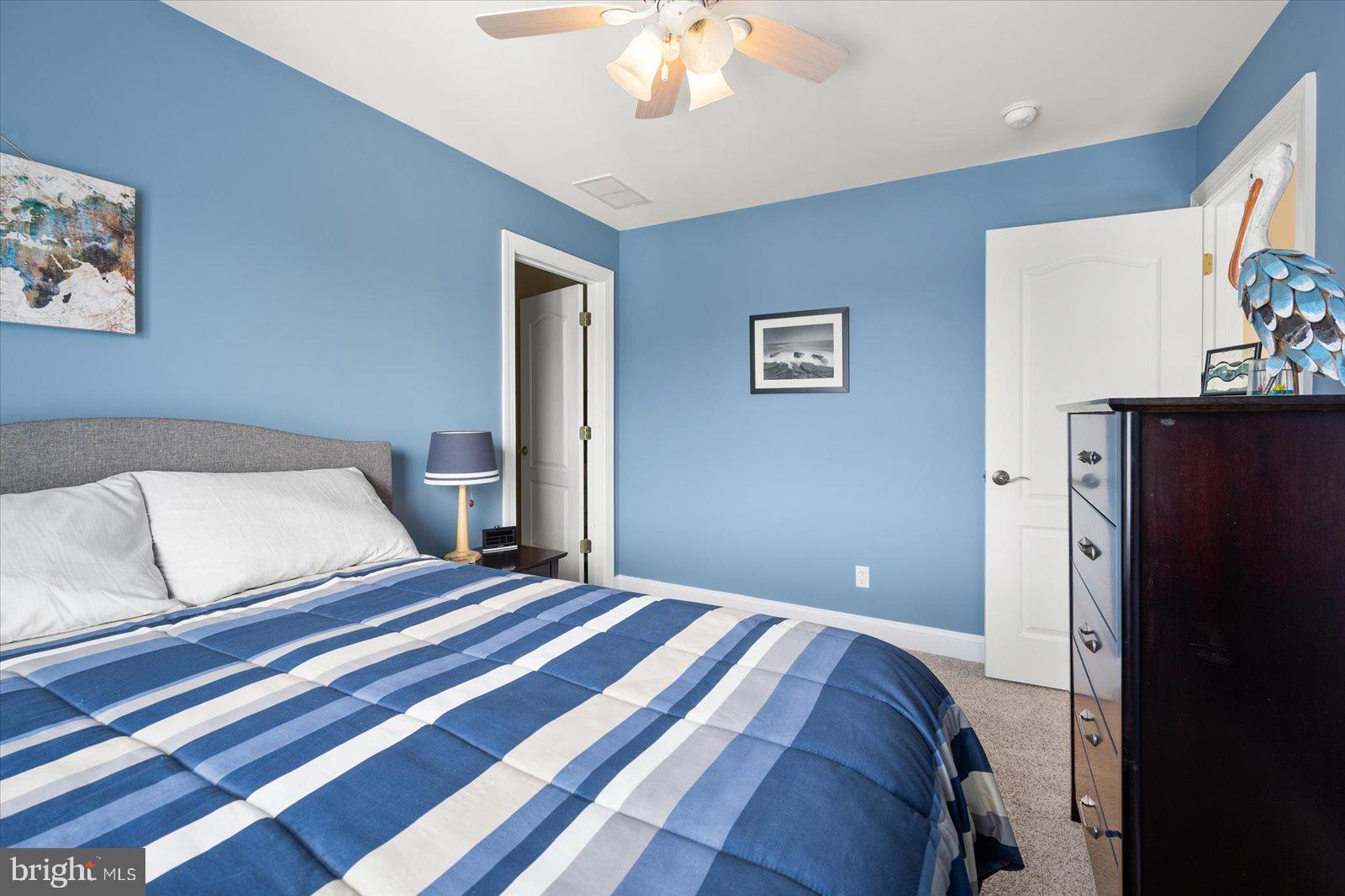 HIDDEN HARBOR - Residential