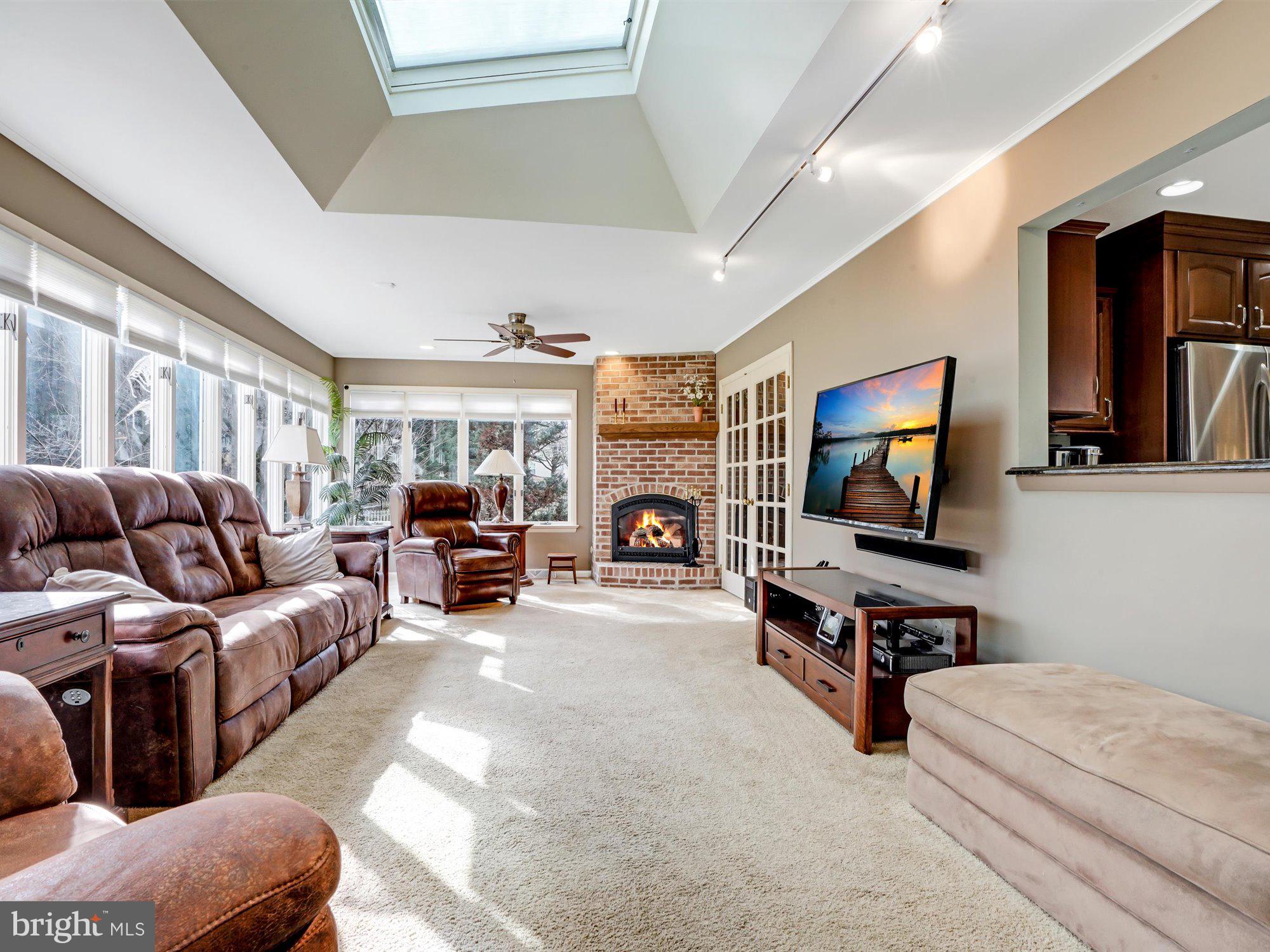 STAFFORD HEIGHTS - Residential