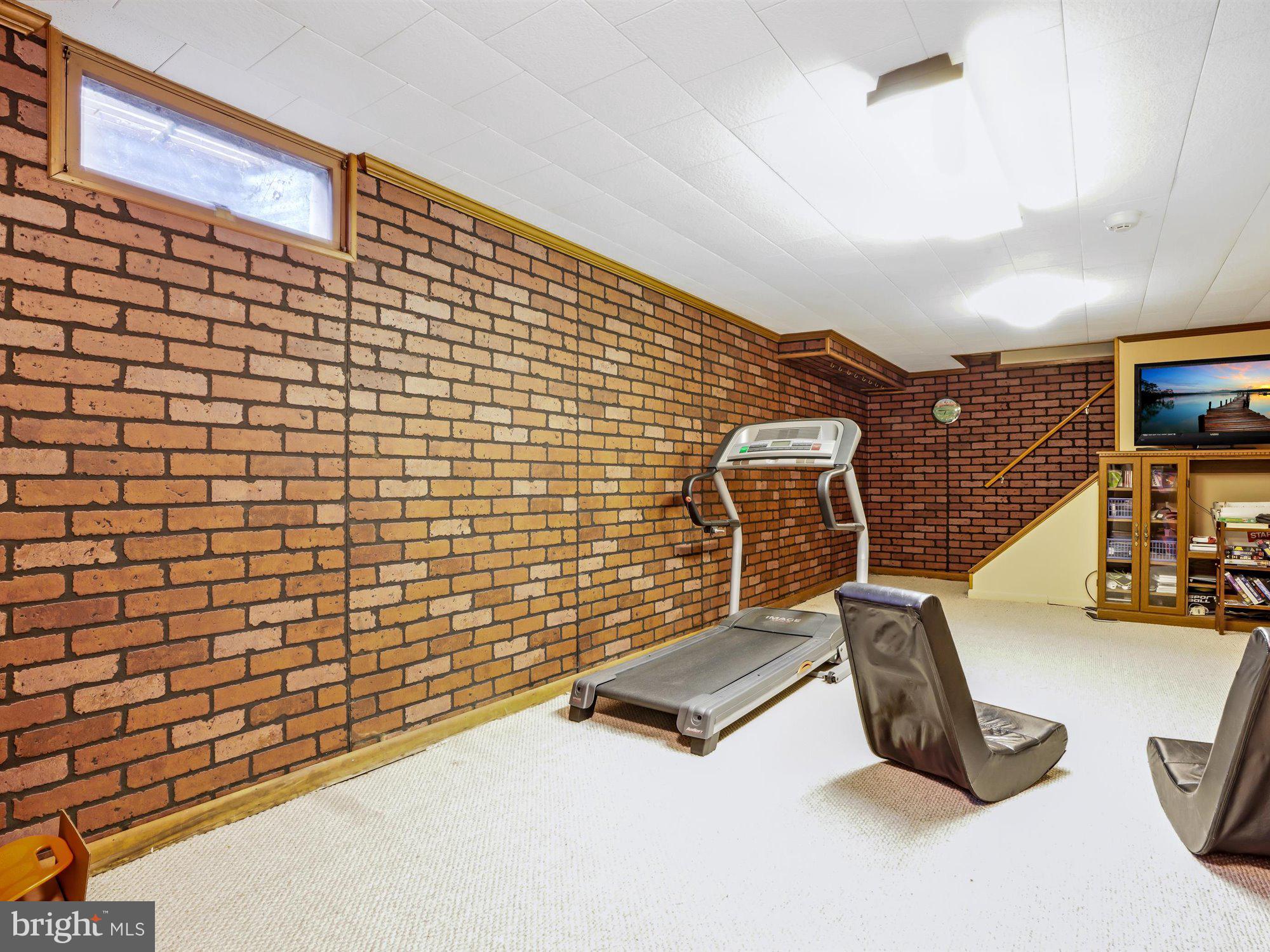 STAFFORD HEIGHTS - Residential