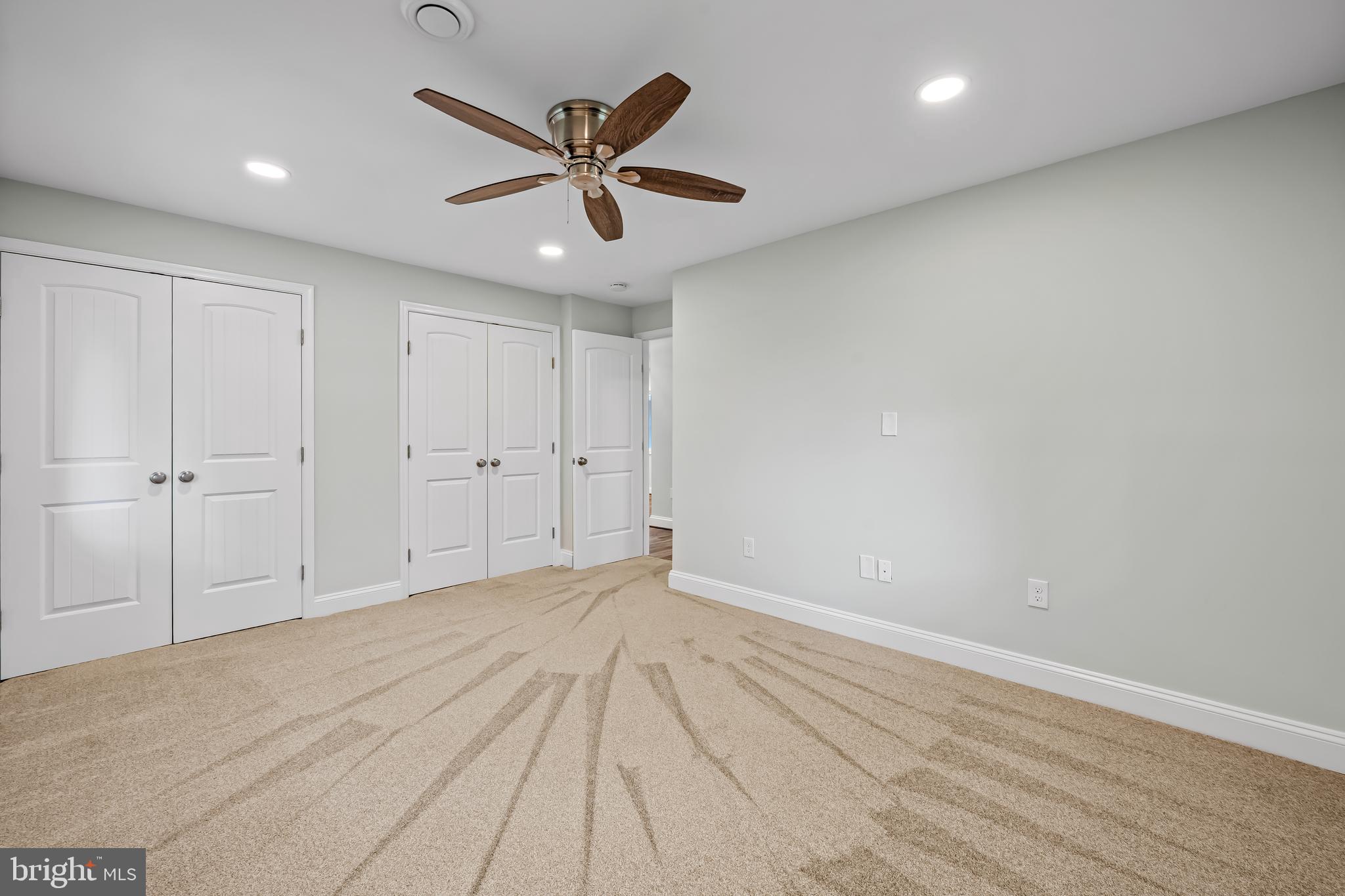 TIMBER RIDGE - Residential