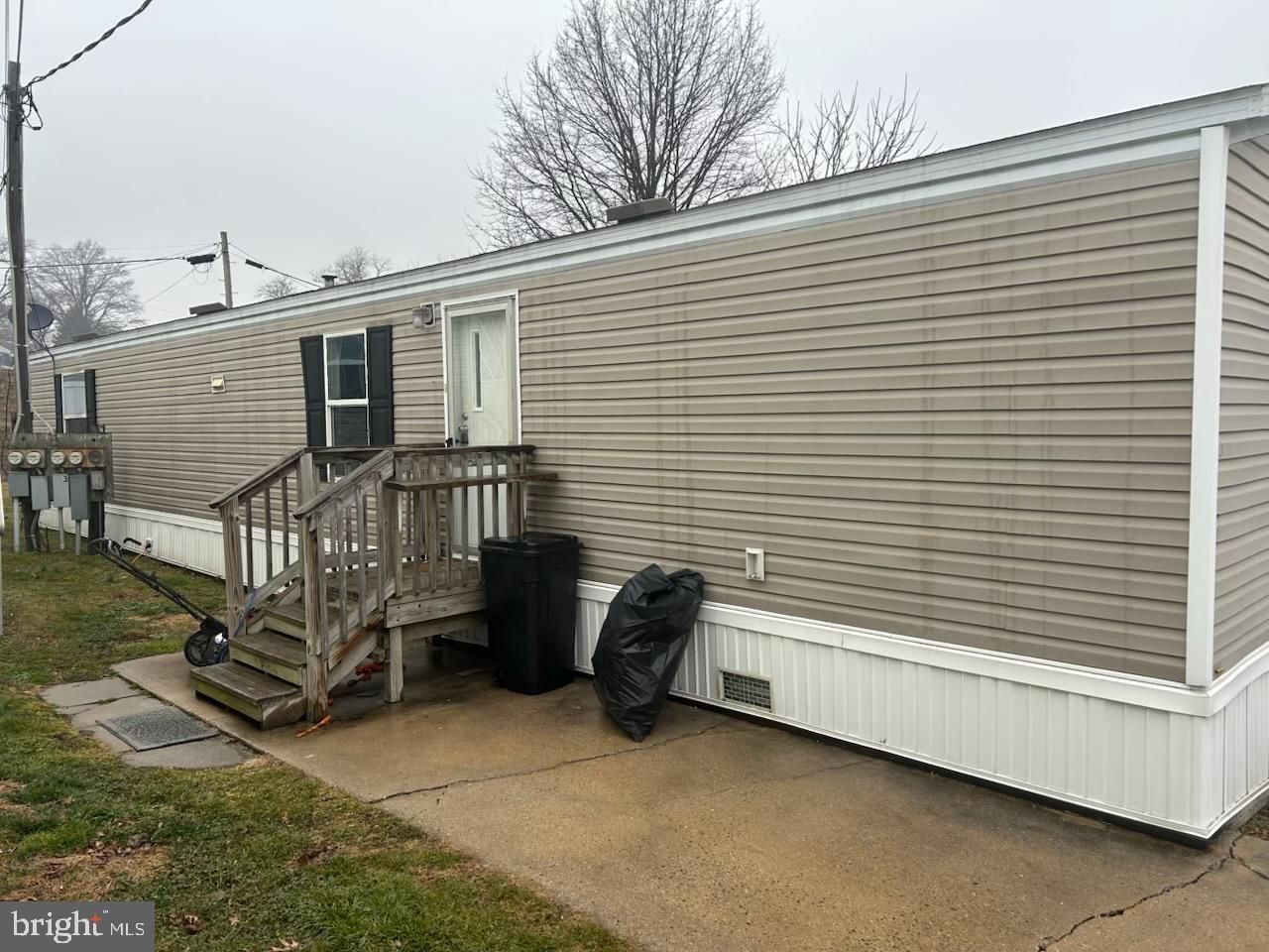 3 PLEASANT HILL AVENUE