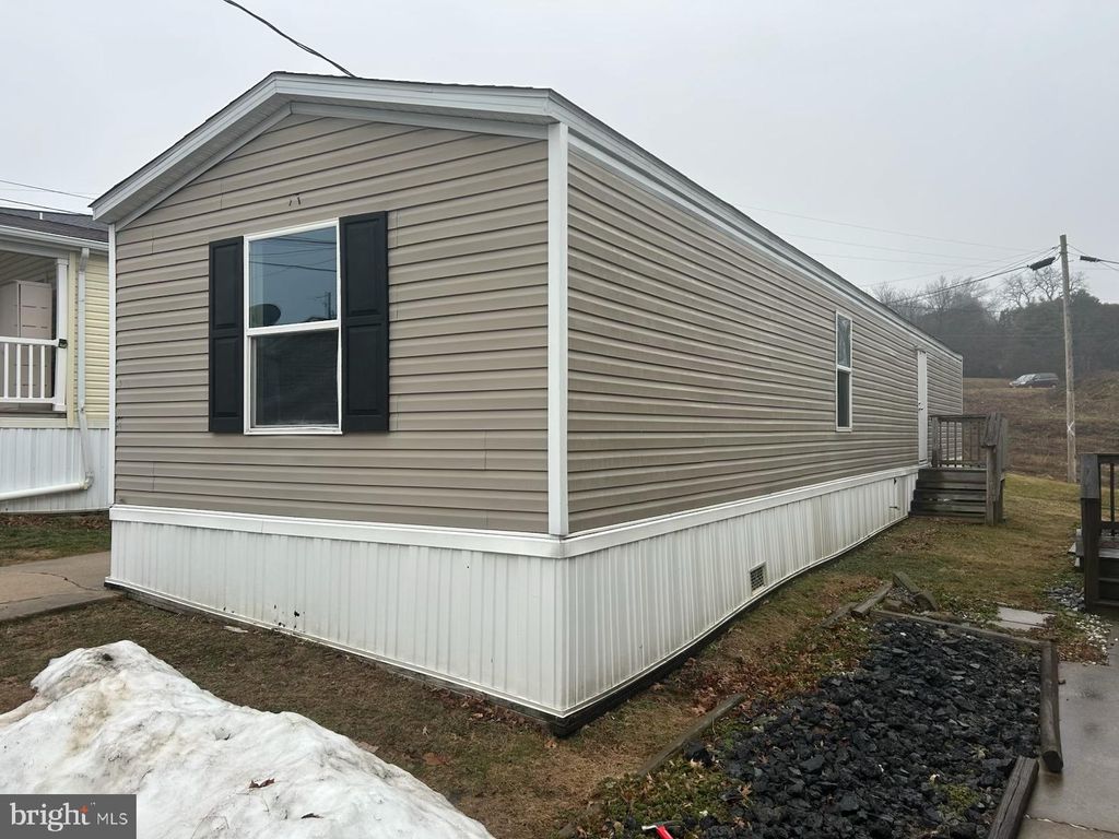 Photo of 3 Pleasant Hill Avenue, AKRON, PA 17501 (MLS # PALA2084140)