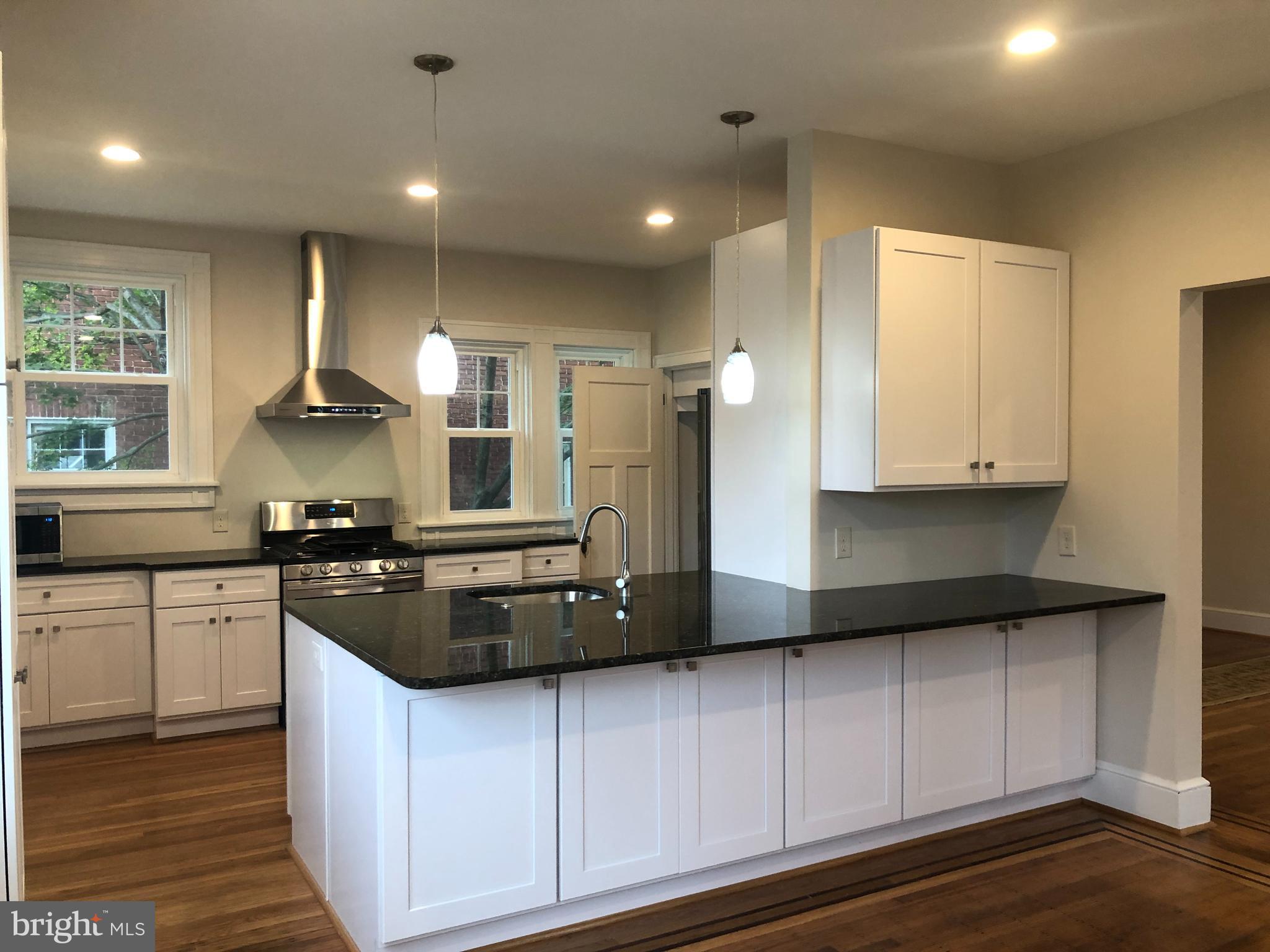 MAYFIELD - Residential