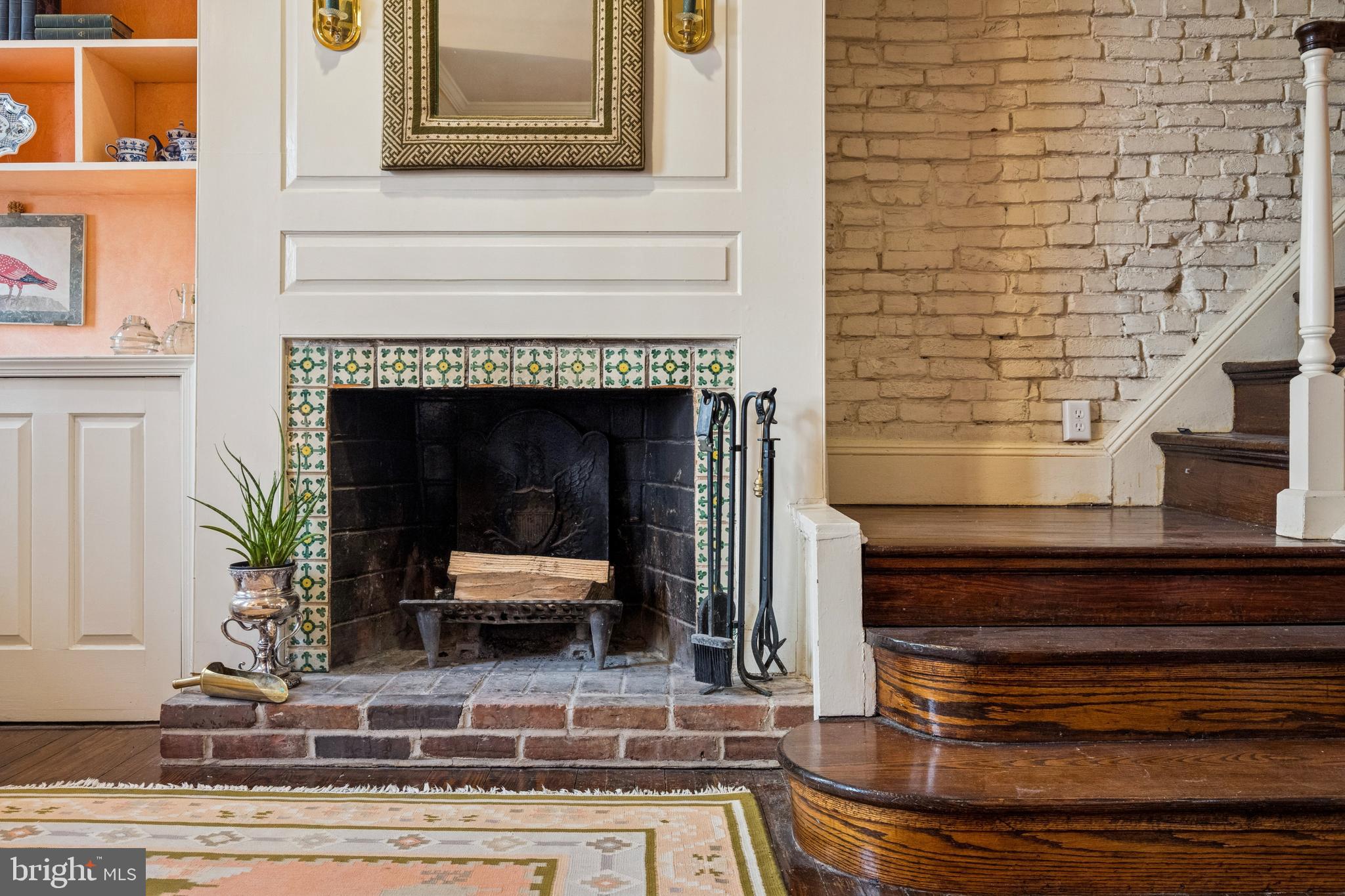 SOCIETY HILL - Residential