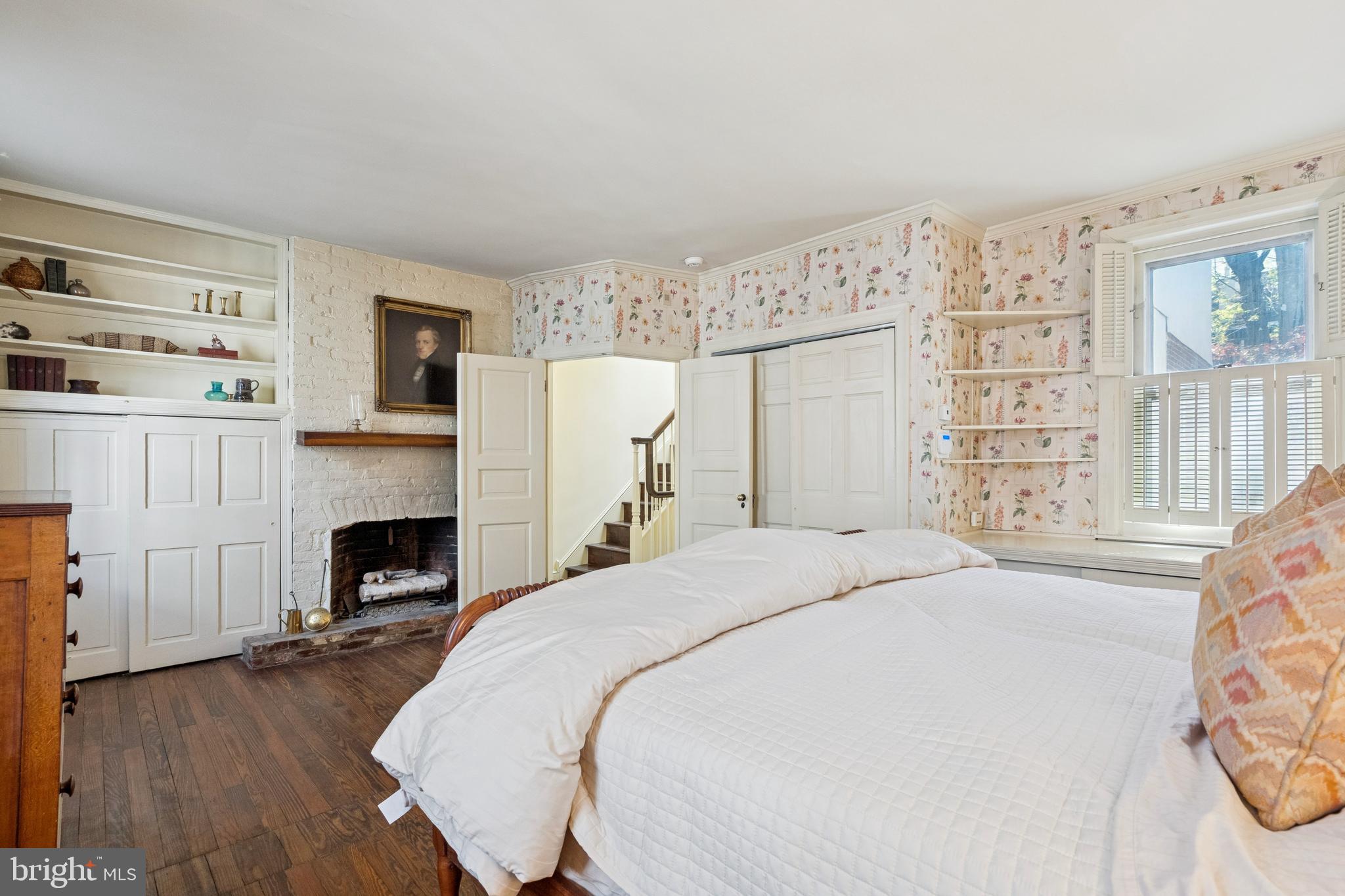 SOCIETY HILL - Residential