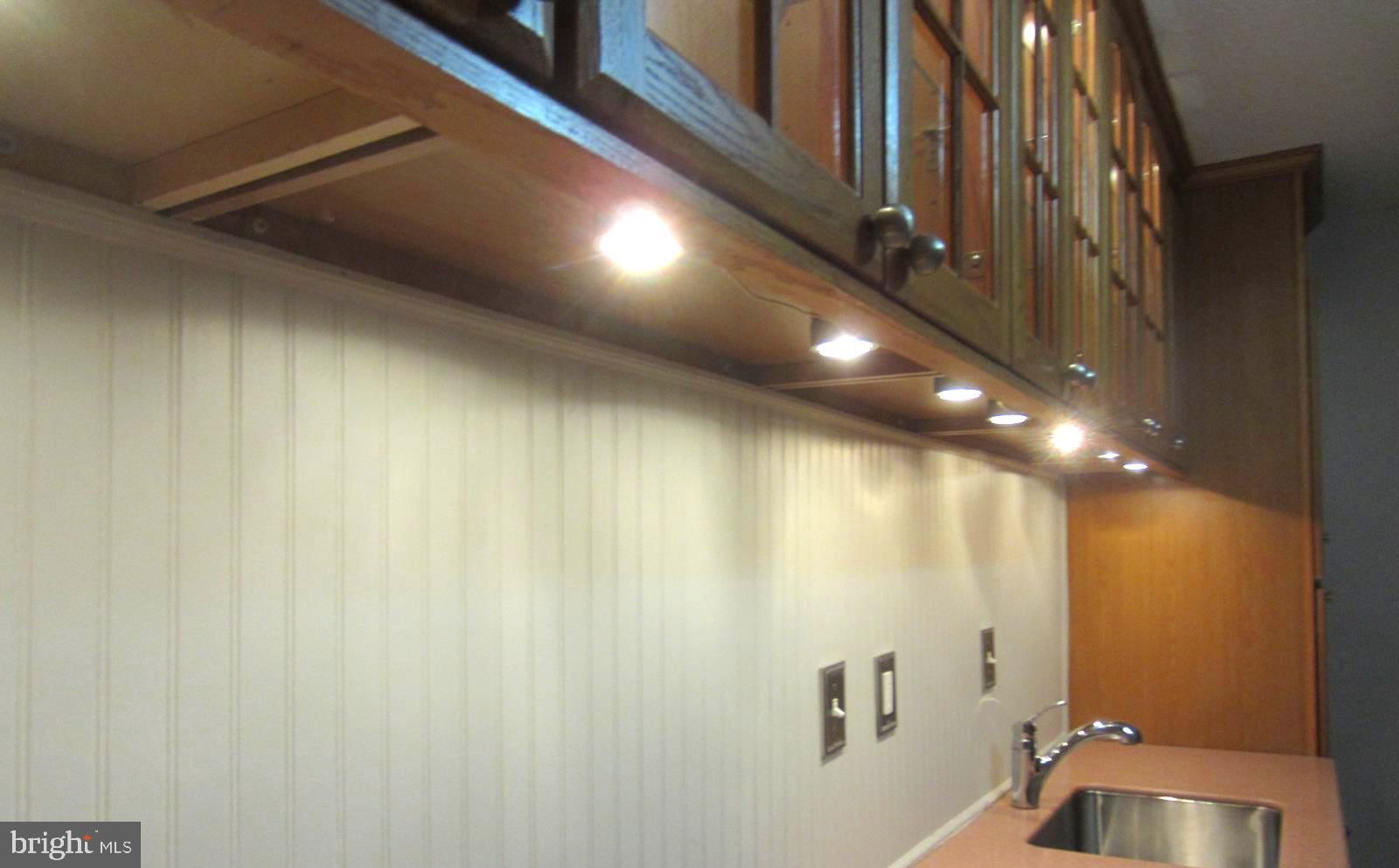 WATERGATE AT LANDMARK - Residential Lease