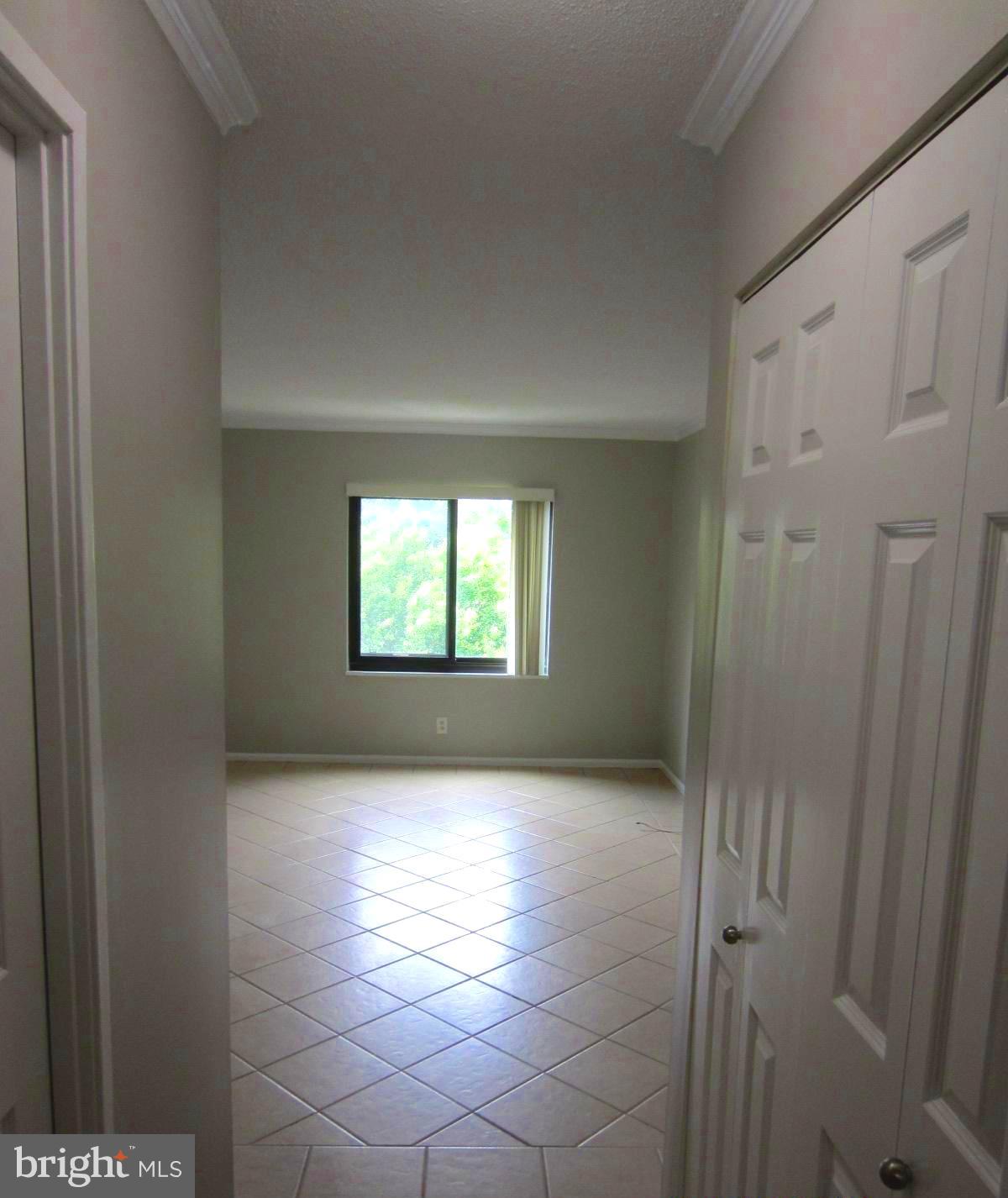 WATERGATE AT LANDMARK - Residential Lease