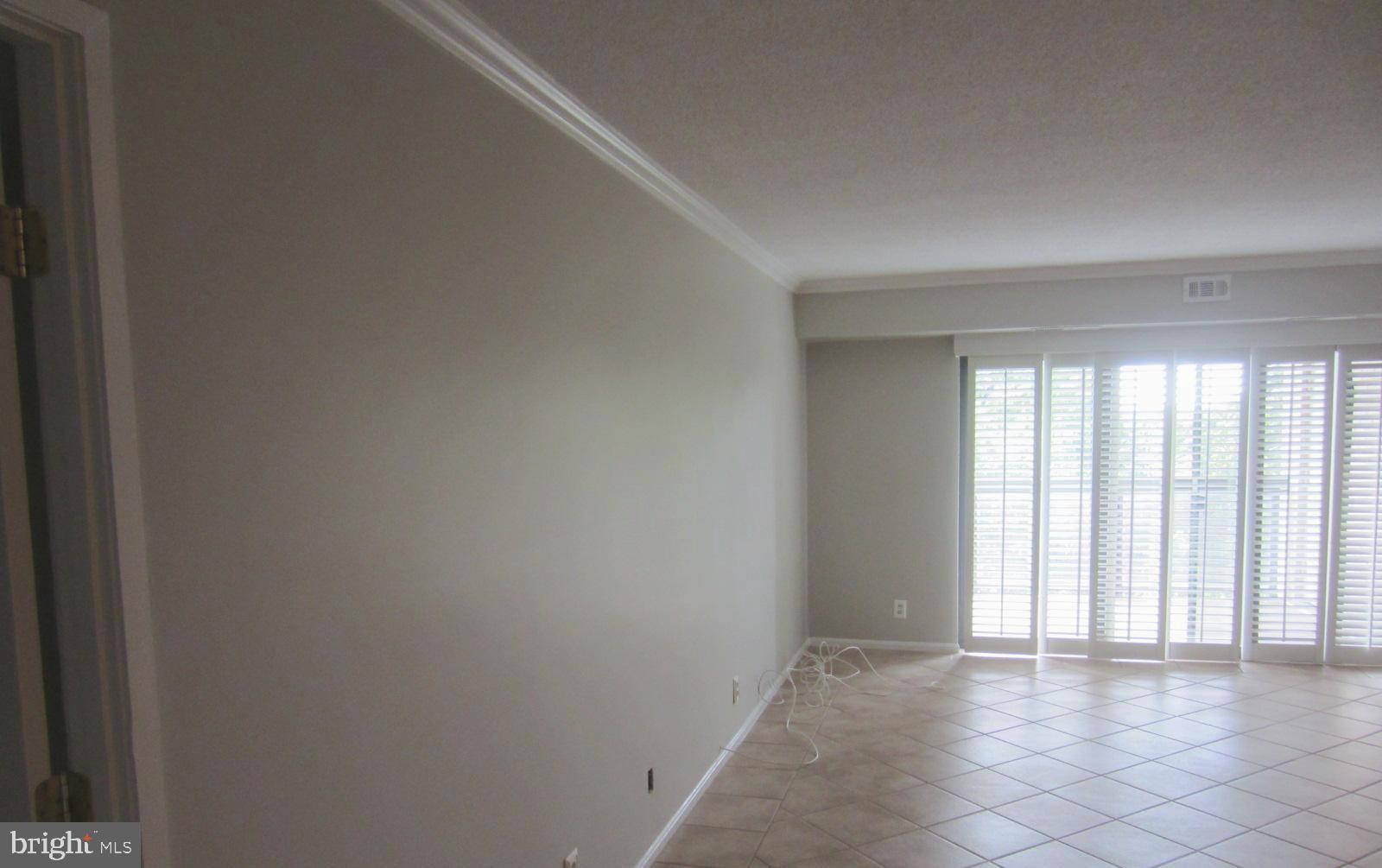 WATERGATE AT LANDMARK - Residential Lease