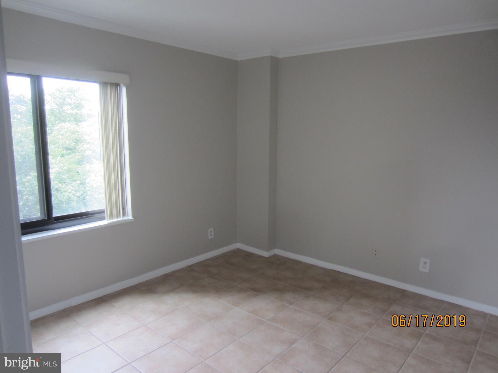 WATERGATE AT LANDMARK - Residential Lease