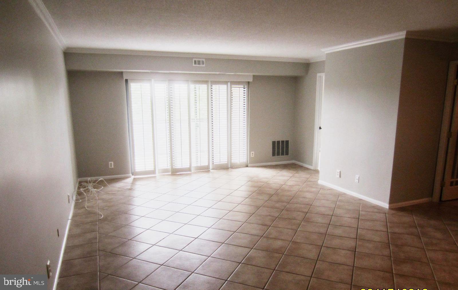 WATERGATE AT LANDMARK - Residential Lease