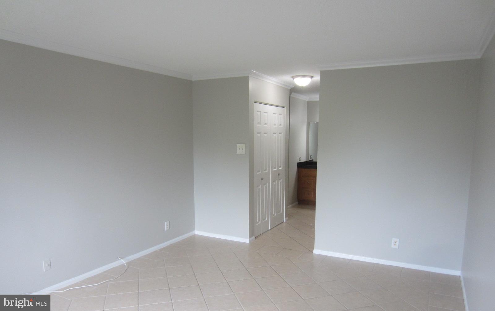 WATERGATE AT LANDMARK - Residential Lease