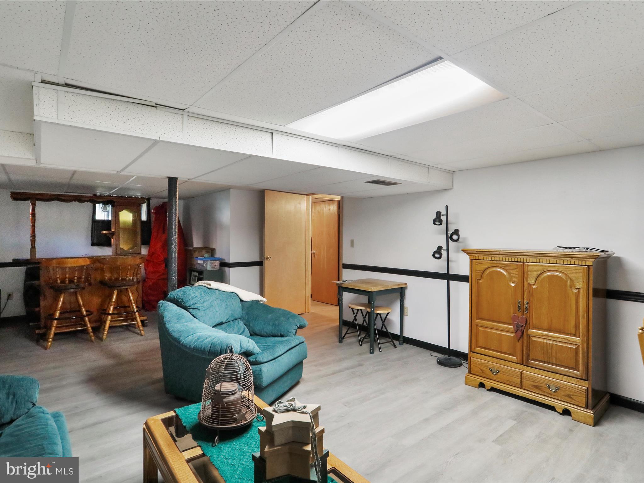 WEST END - Residential