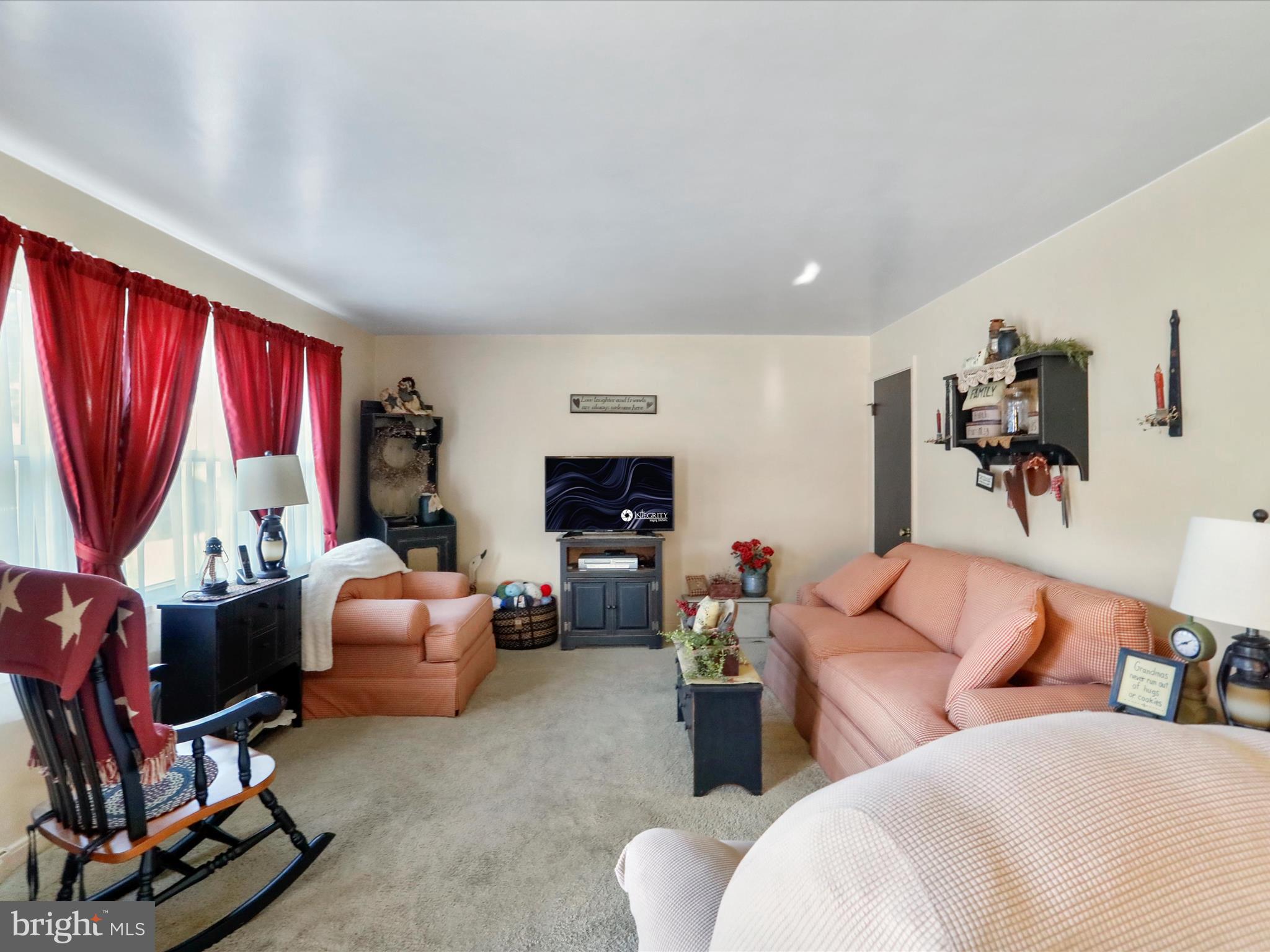 WEST END - Residential