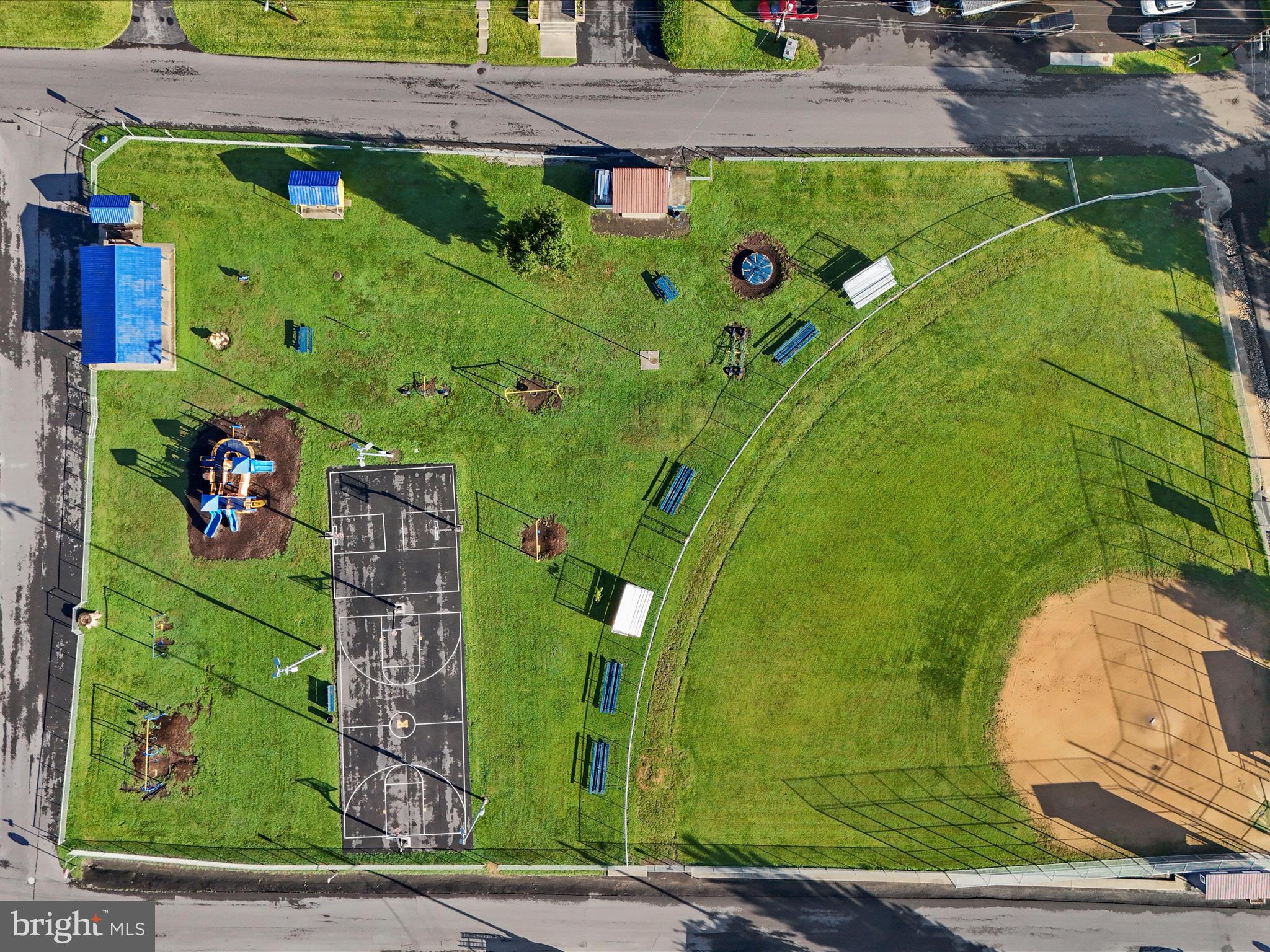 WEST END - Residential