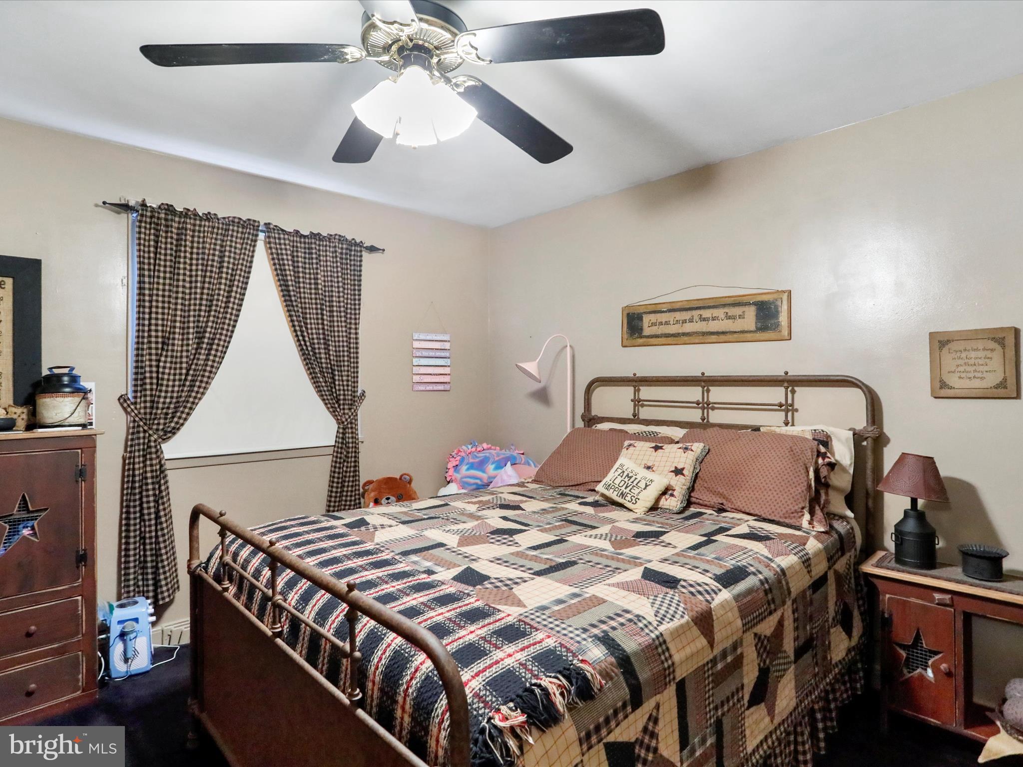 WEST END - Residential