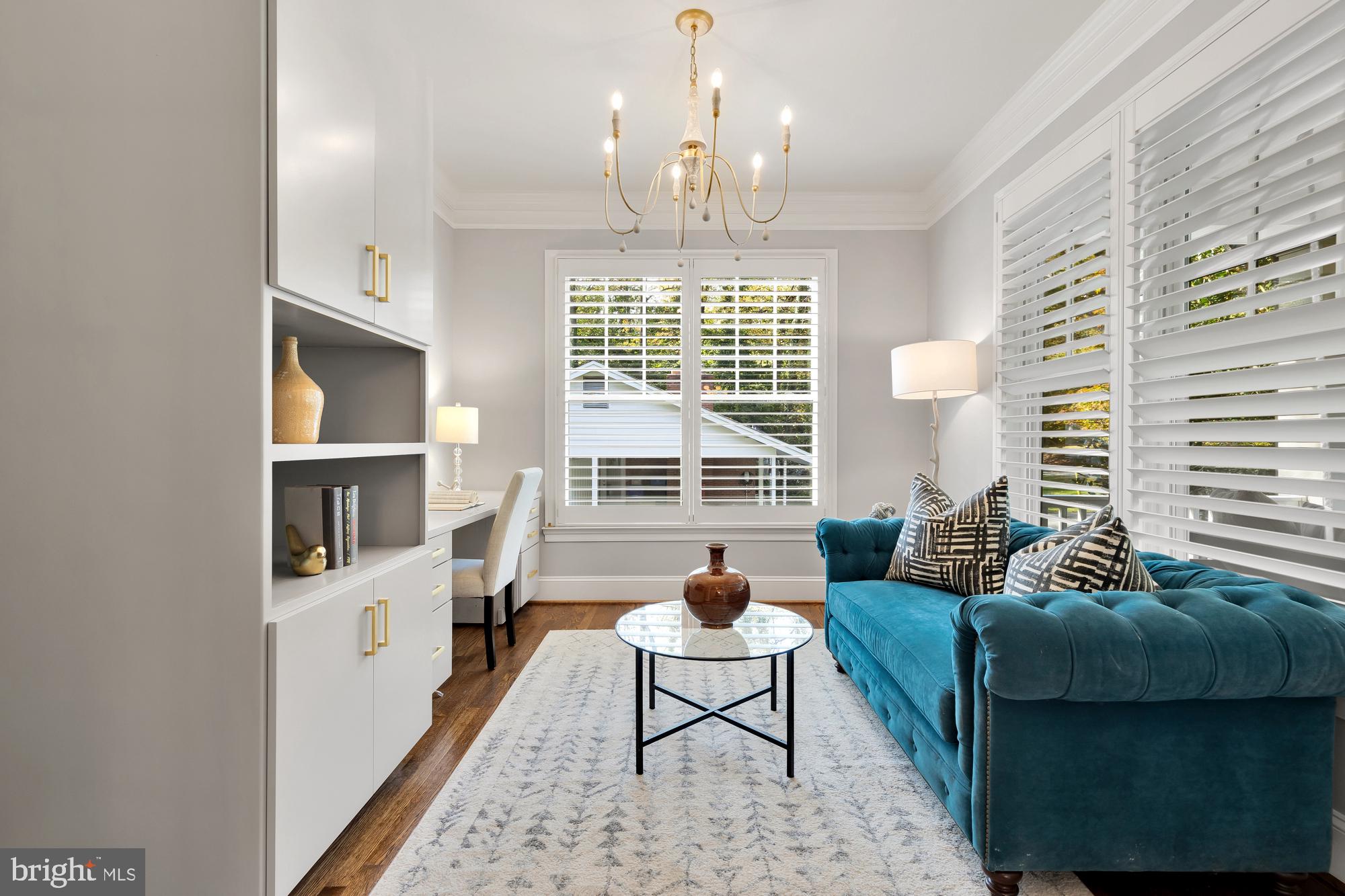 BURNING TREE MANOR - Residential