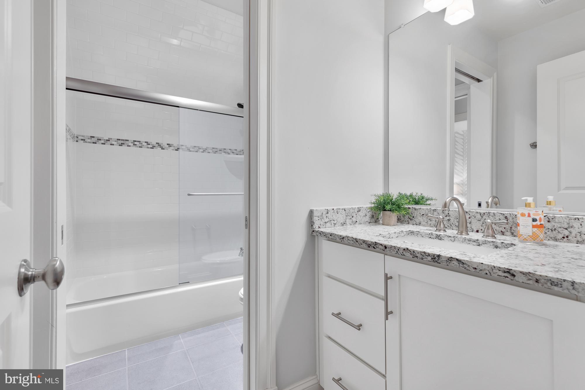 BURNING TREE MANOR - Residential