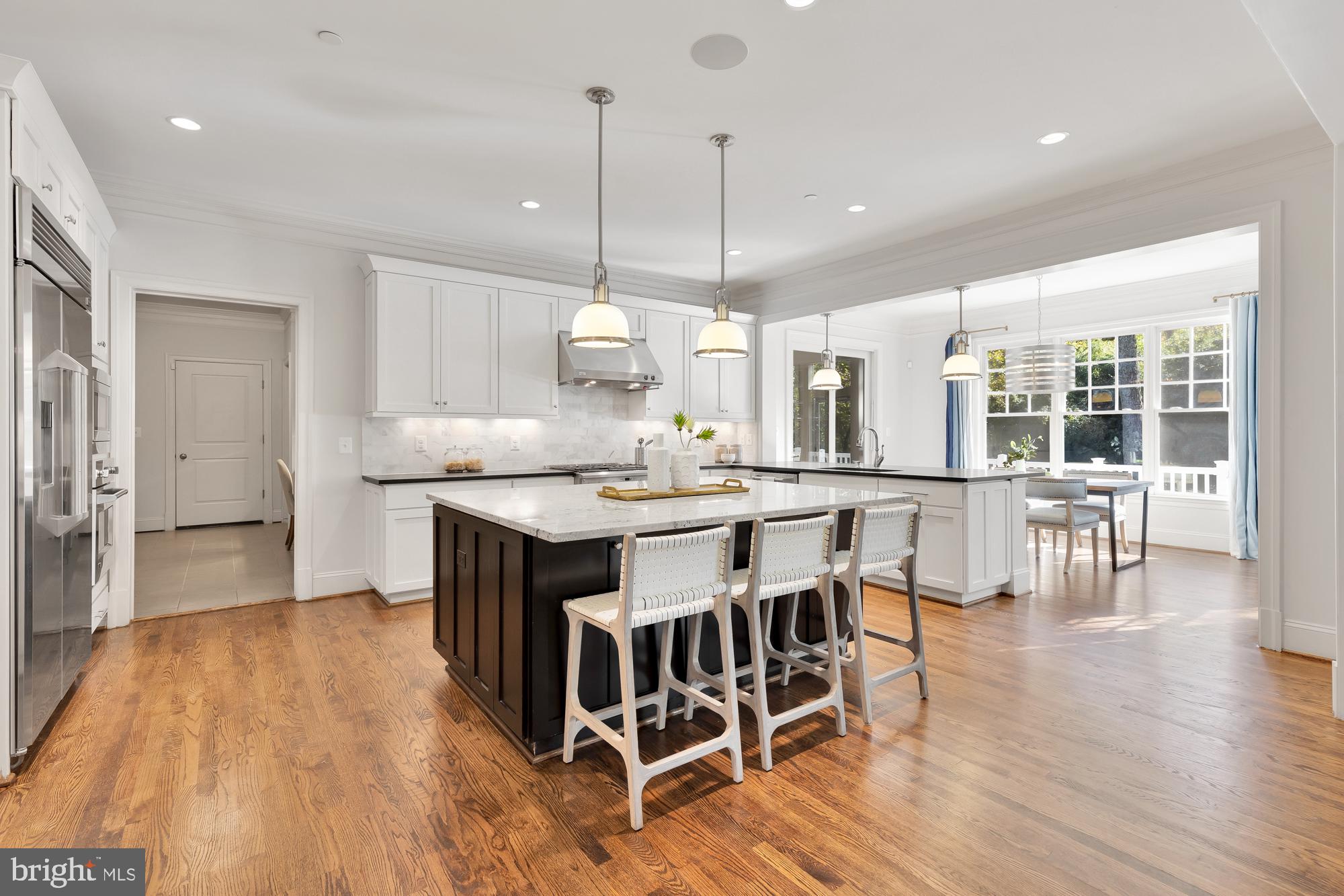 BURNING TREE MANOR - Residential