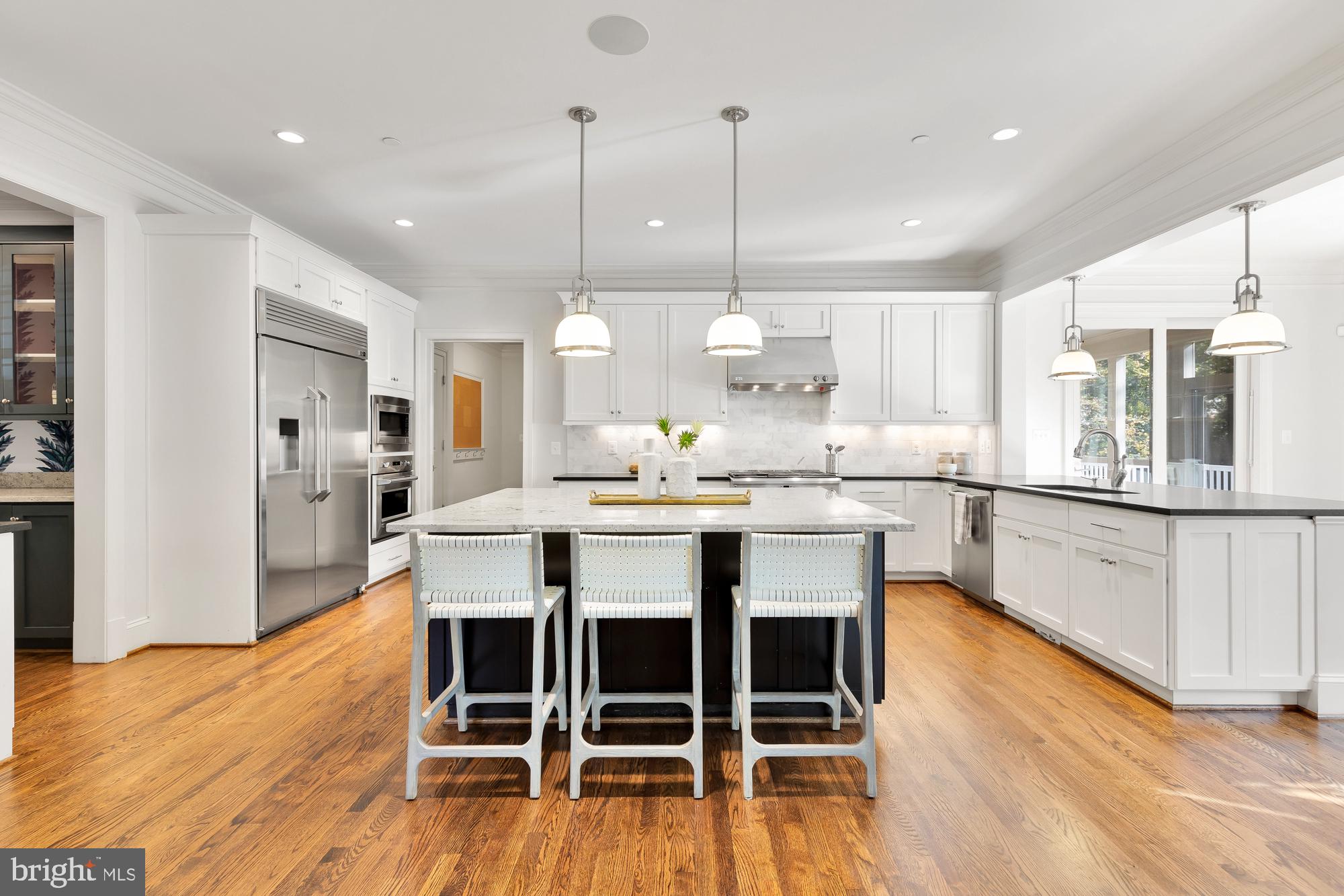 BURNING TREE MANOR - Residential