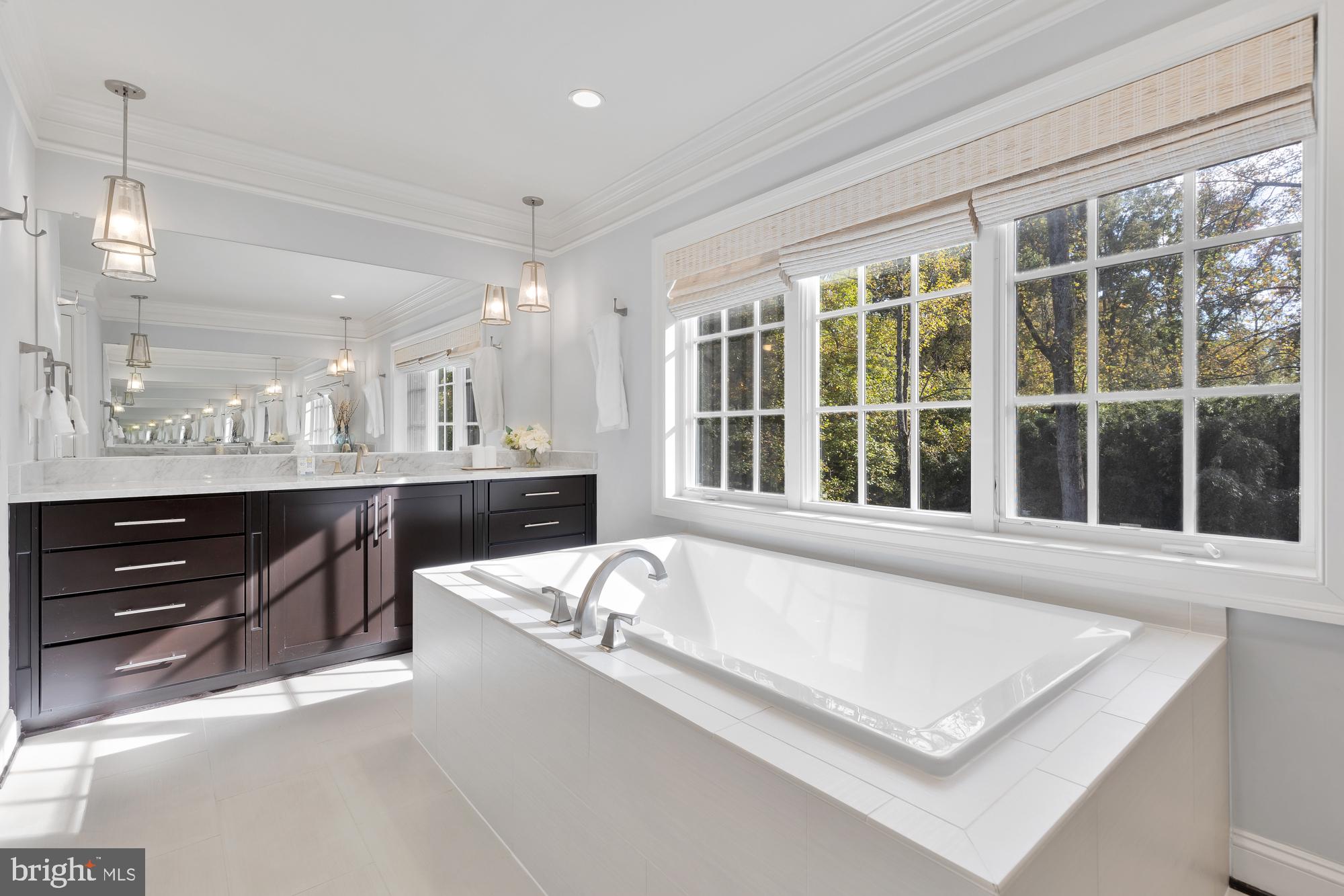 BURNING TREE MANOR - Residential