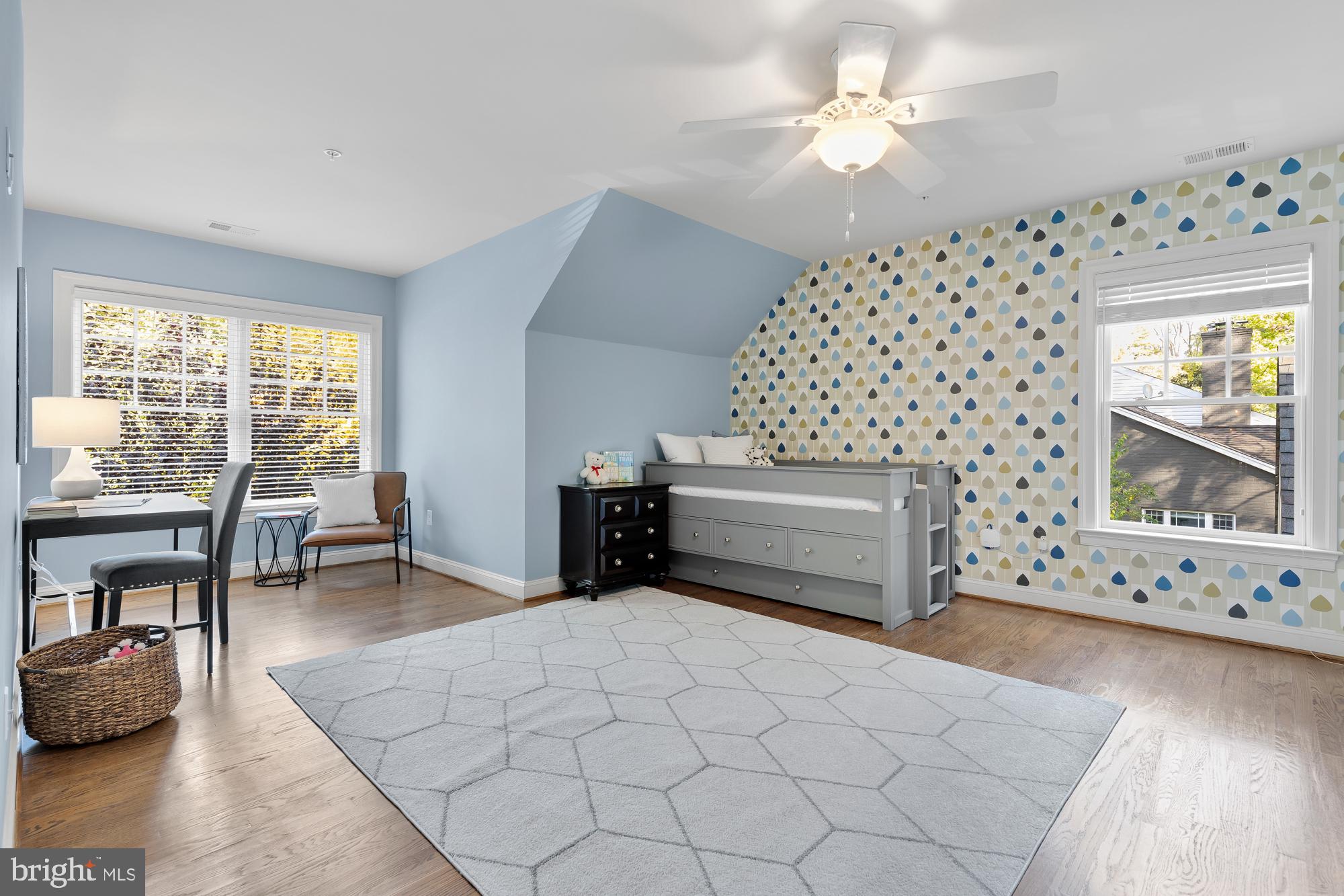 BURNING TREE MANOR - Residential