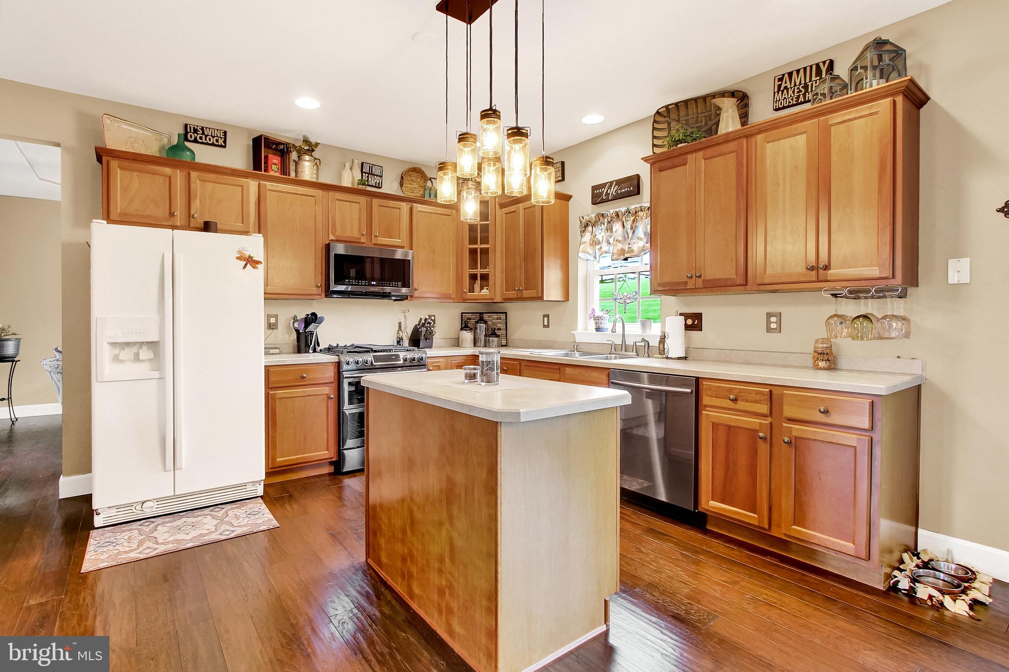AUTUMN RIDGE - Residential