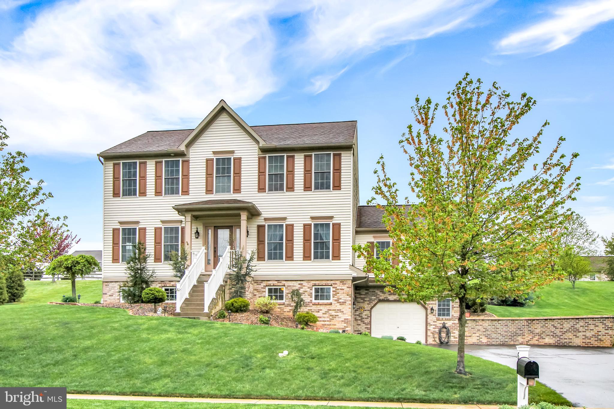 AUTUMN RIDGE - Residential