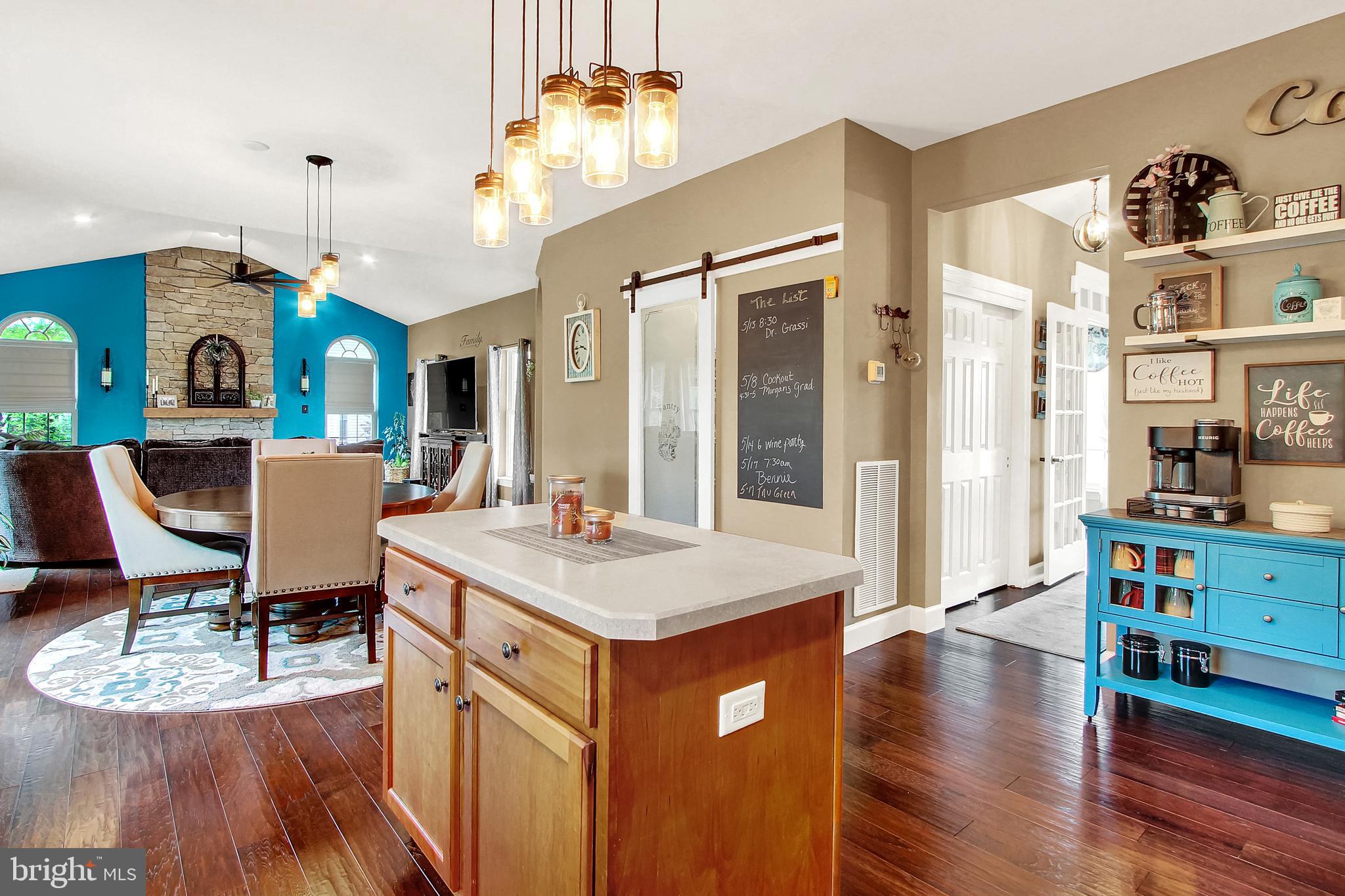AUTUMN RIDGE - Residential