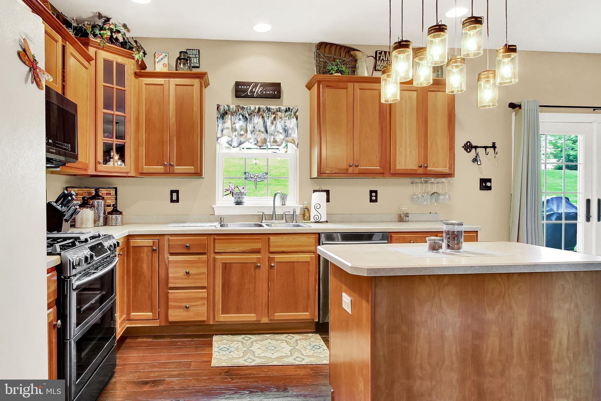 AUTUMN RIDGE - Residential
