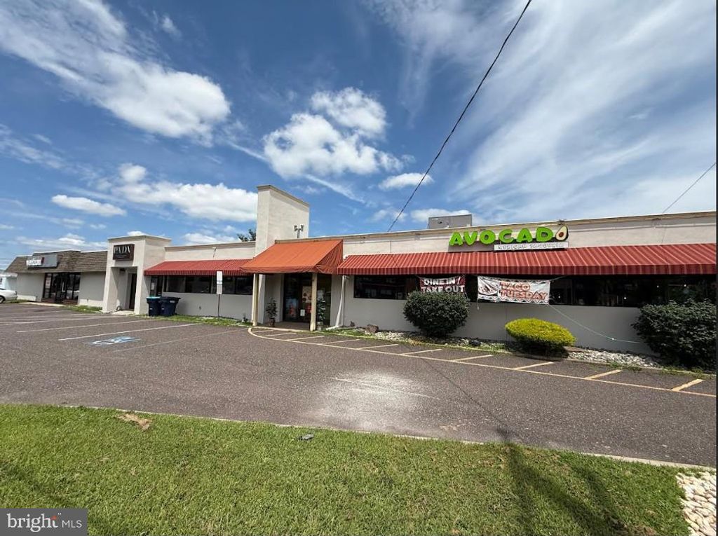 Photo of 3801 Ridge Pike, COLLEGEVILLE, PA 19426 (MLS # PAMC2165752)