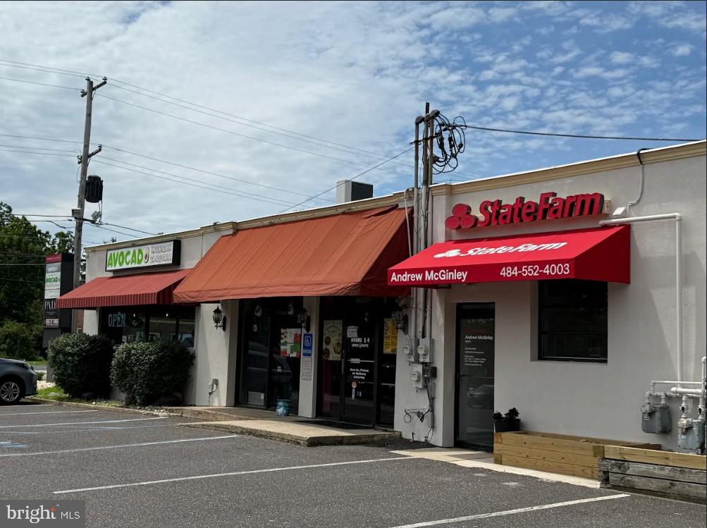 3801 and 3815 RIDGE PIKE