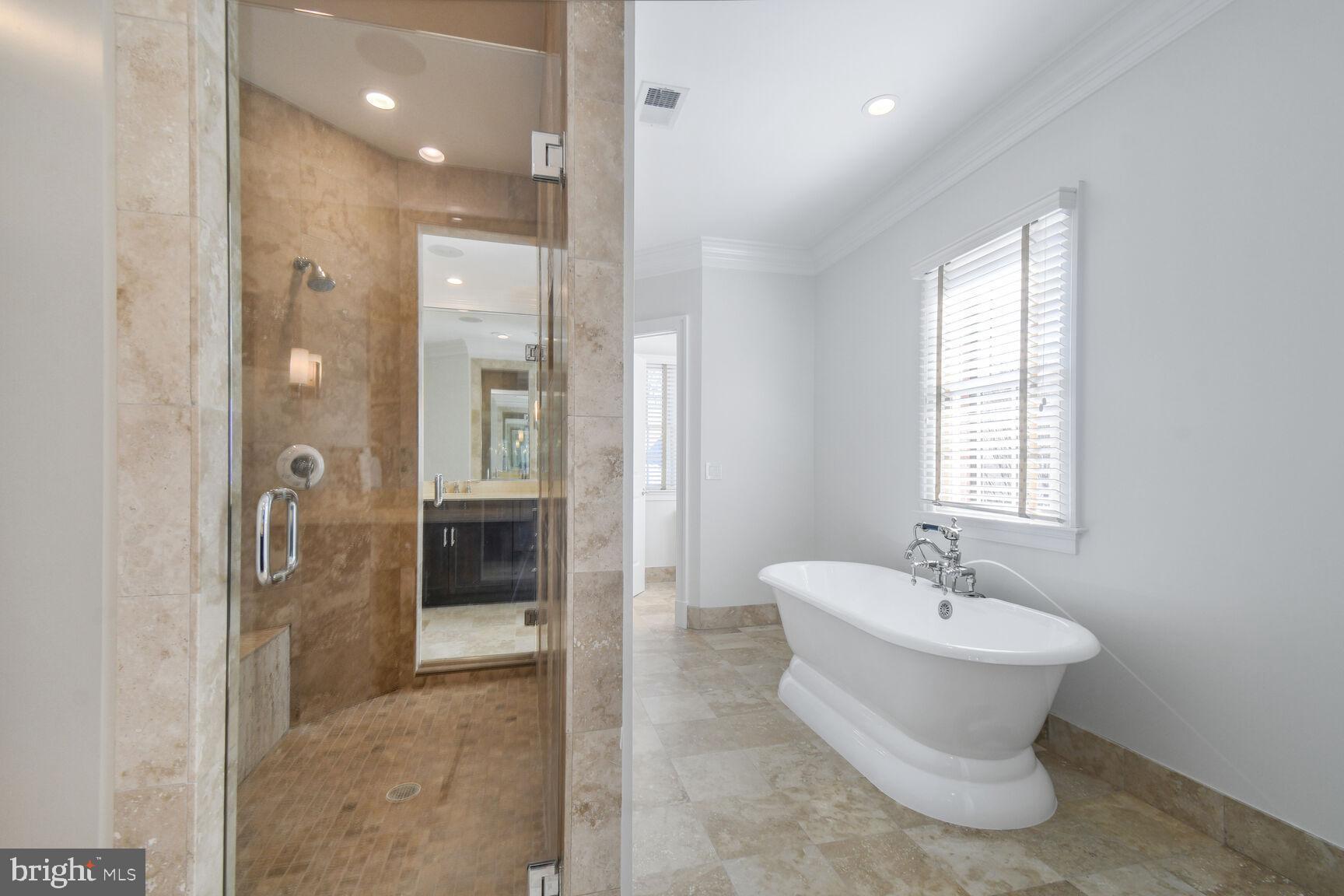 BERKLEY - Residential